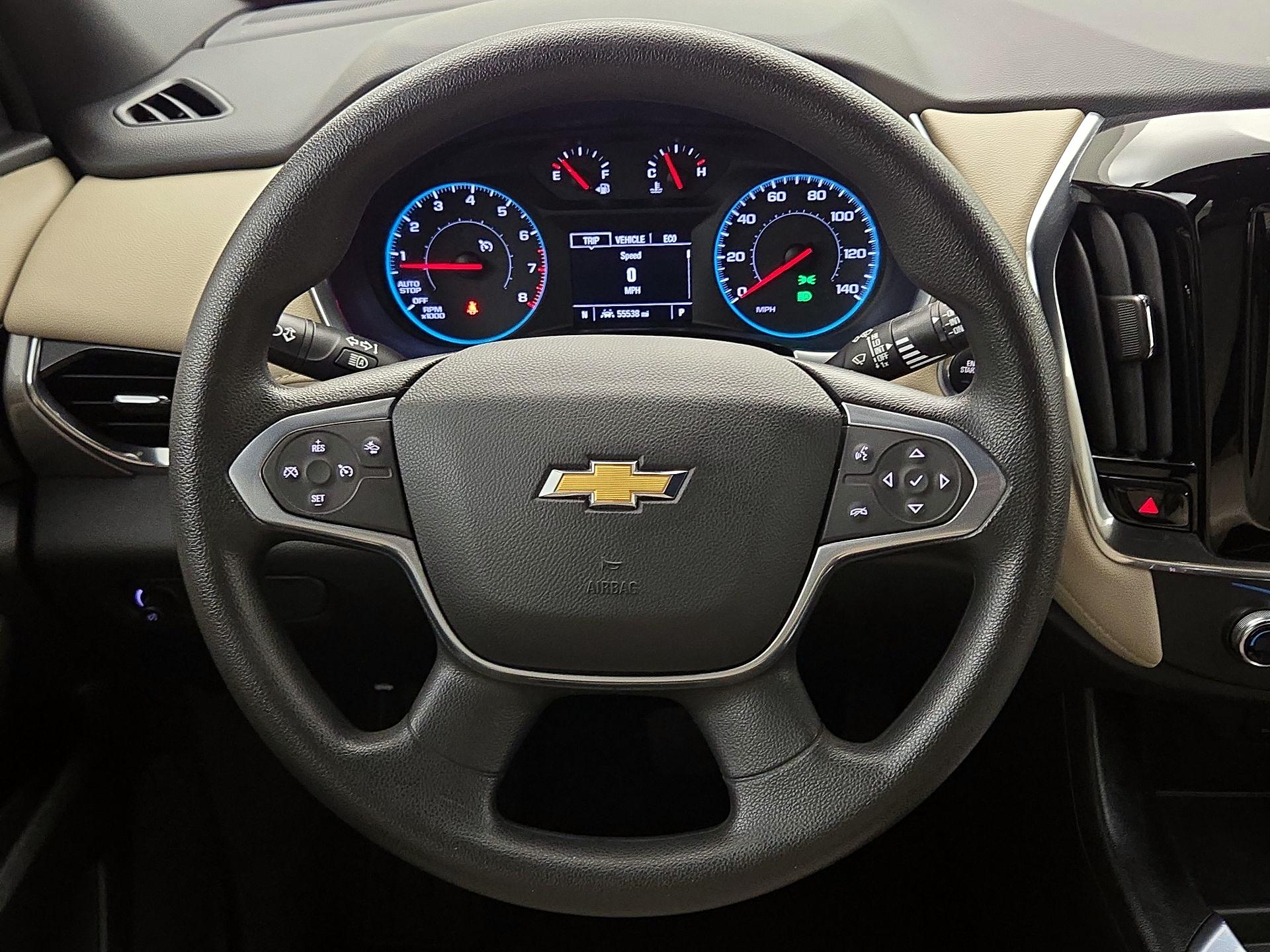 Thumbnail: 2022 Chevrolet Traverse - 10