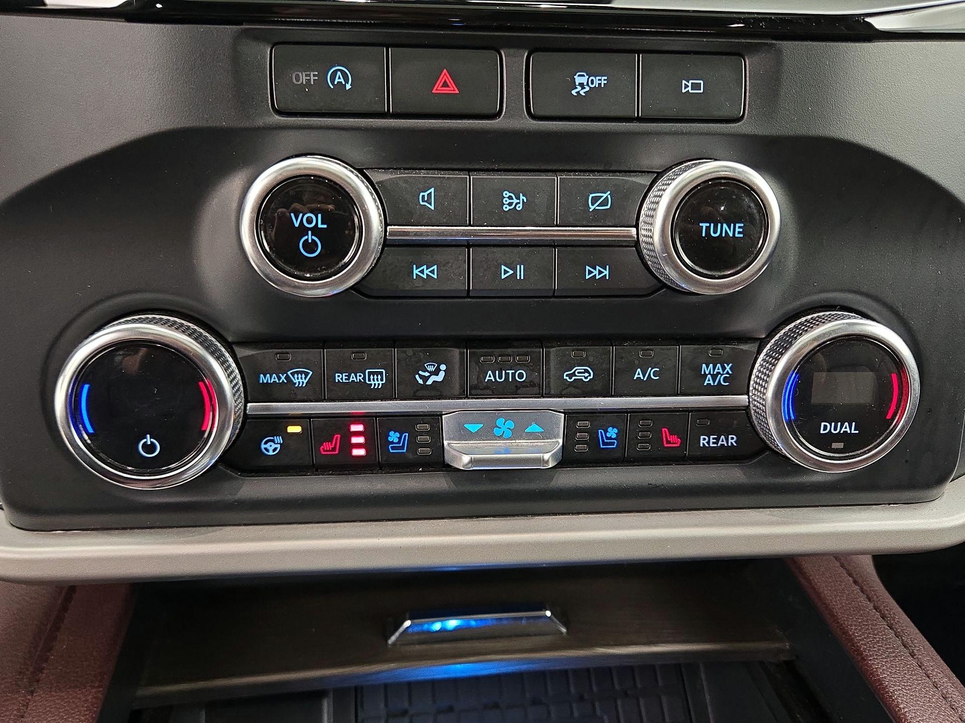 Thumbnail: 2023 Ford Expedition MAX - 17