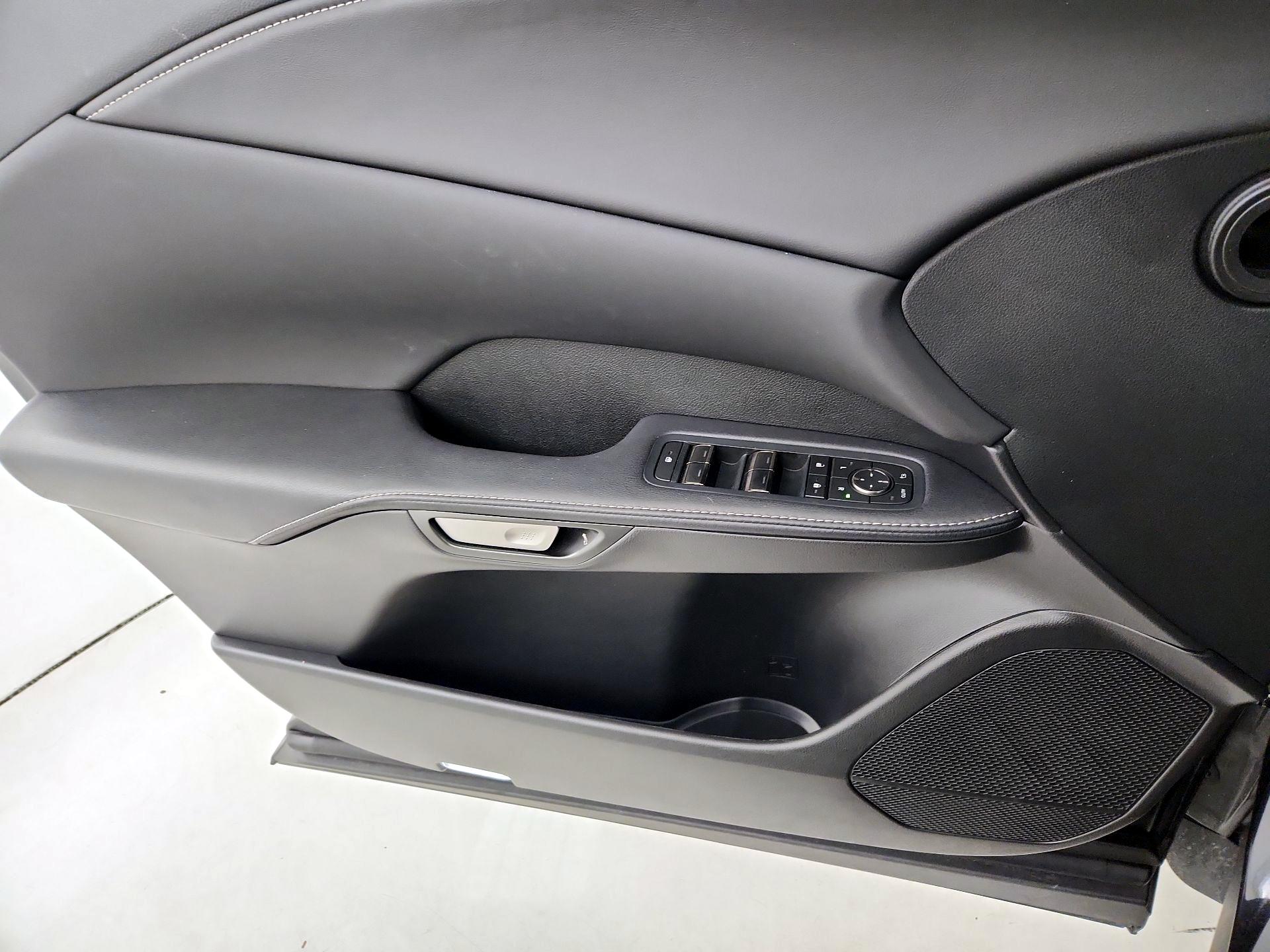 Thumbnail: 2024 Lexus RX - 12