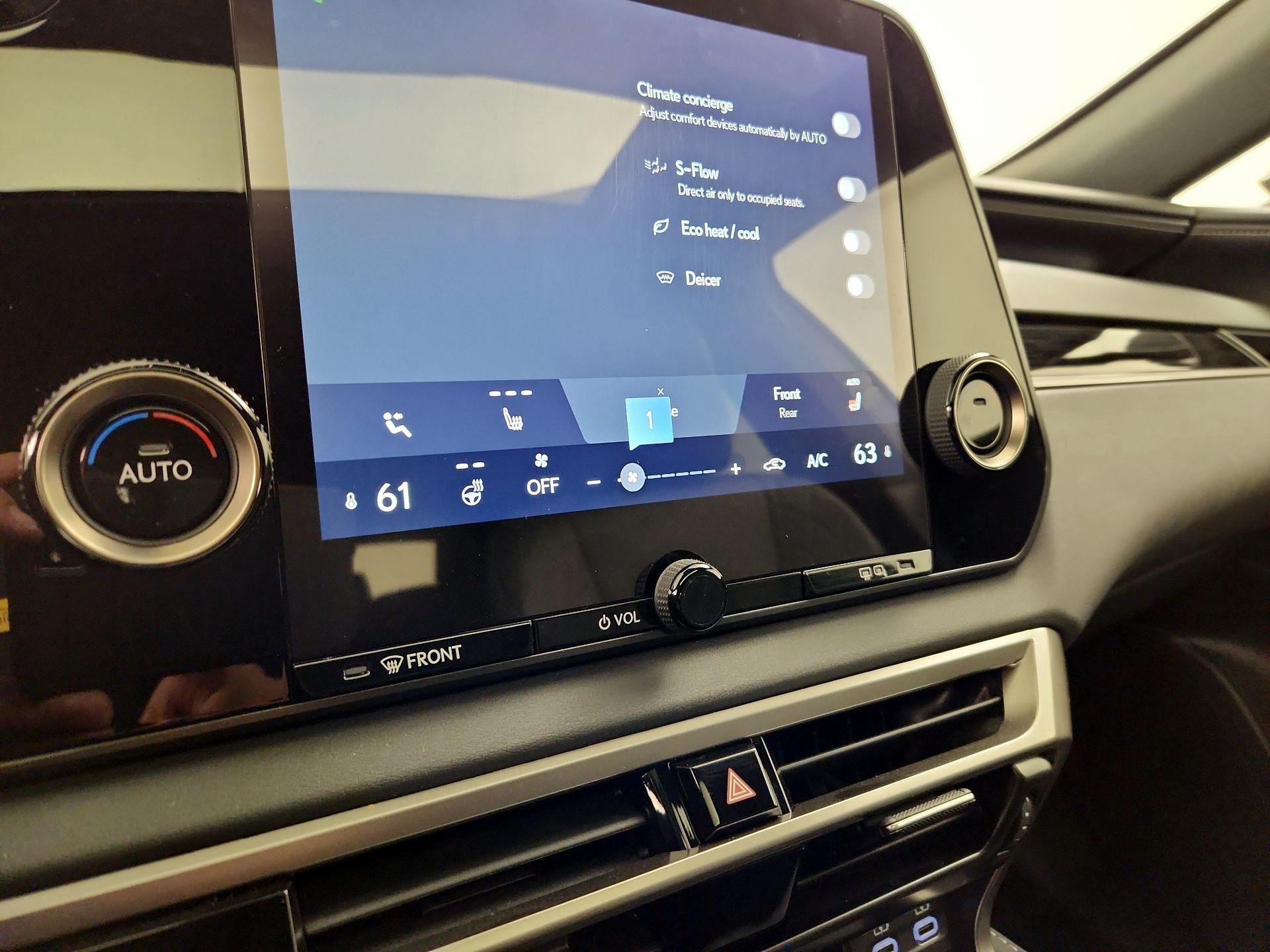 Thumbnail: 2024 Lexus RX - 16