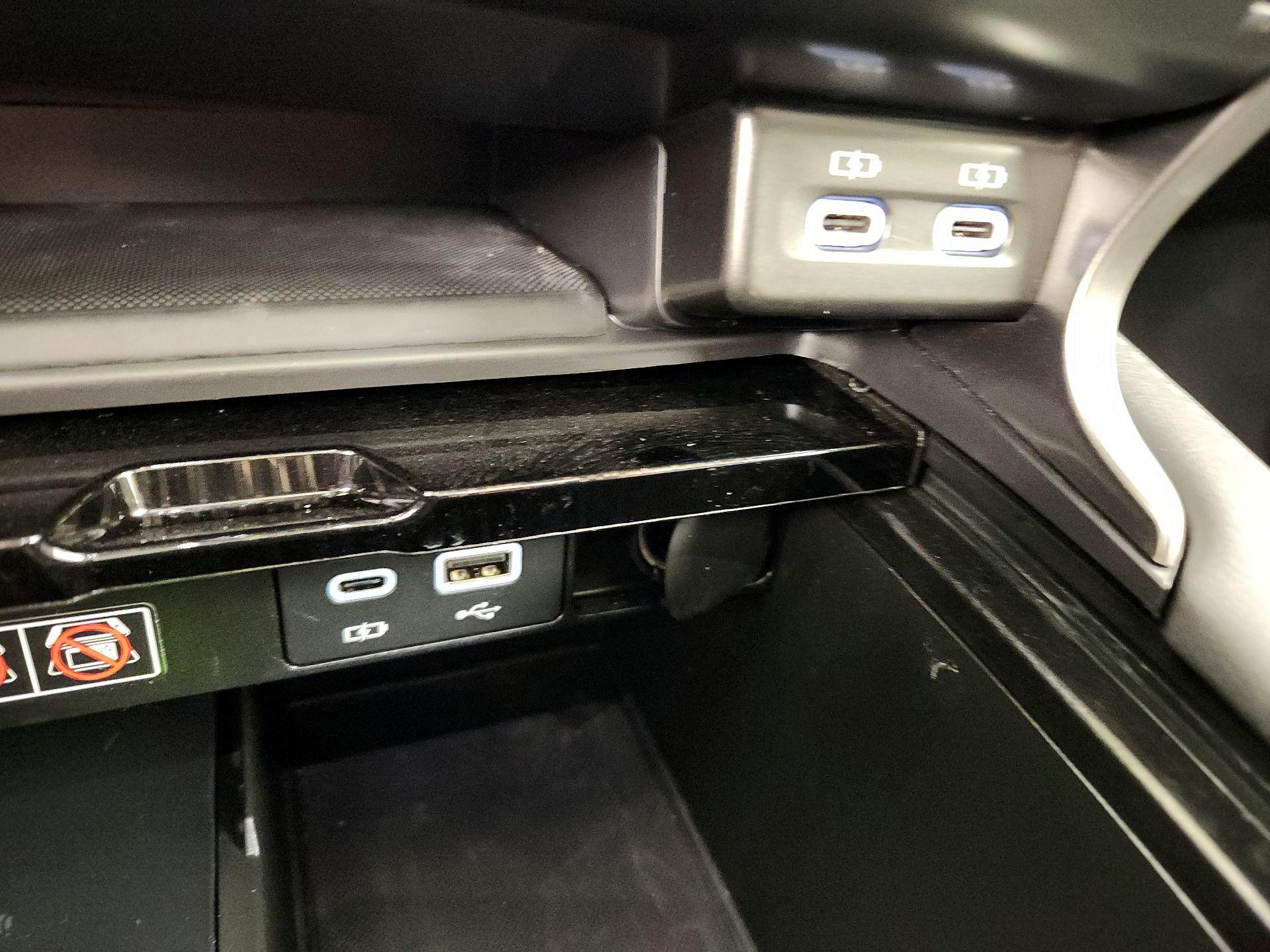 Thumbnail: 2024 Lexus RX - 18