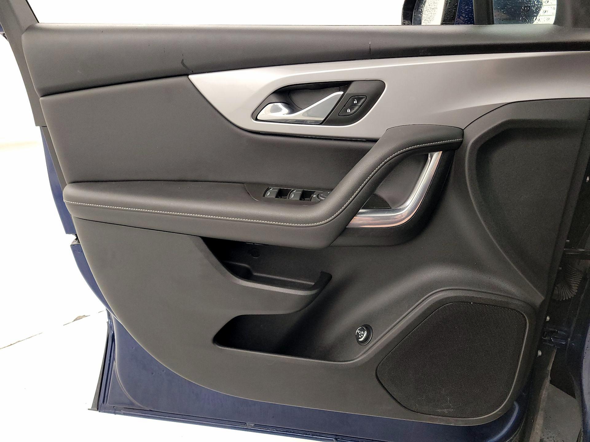 Thumbnail: 2023 Chevrolet Blazer - 12