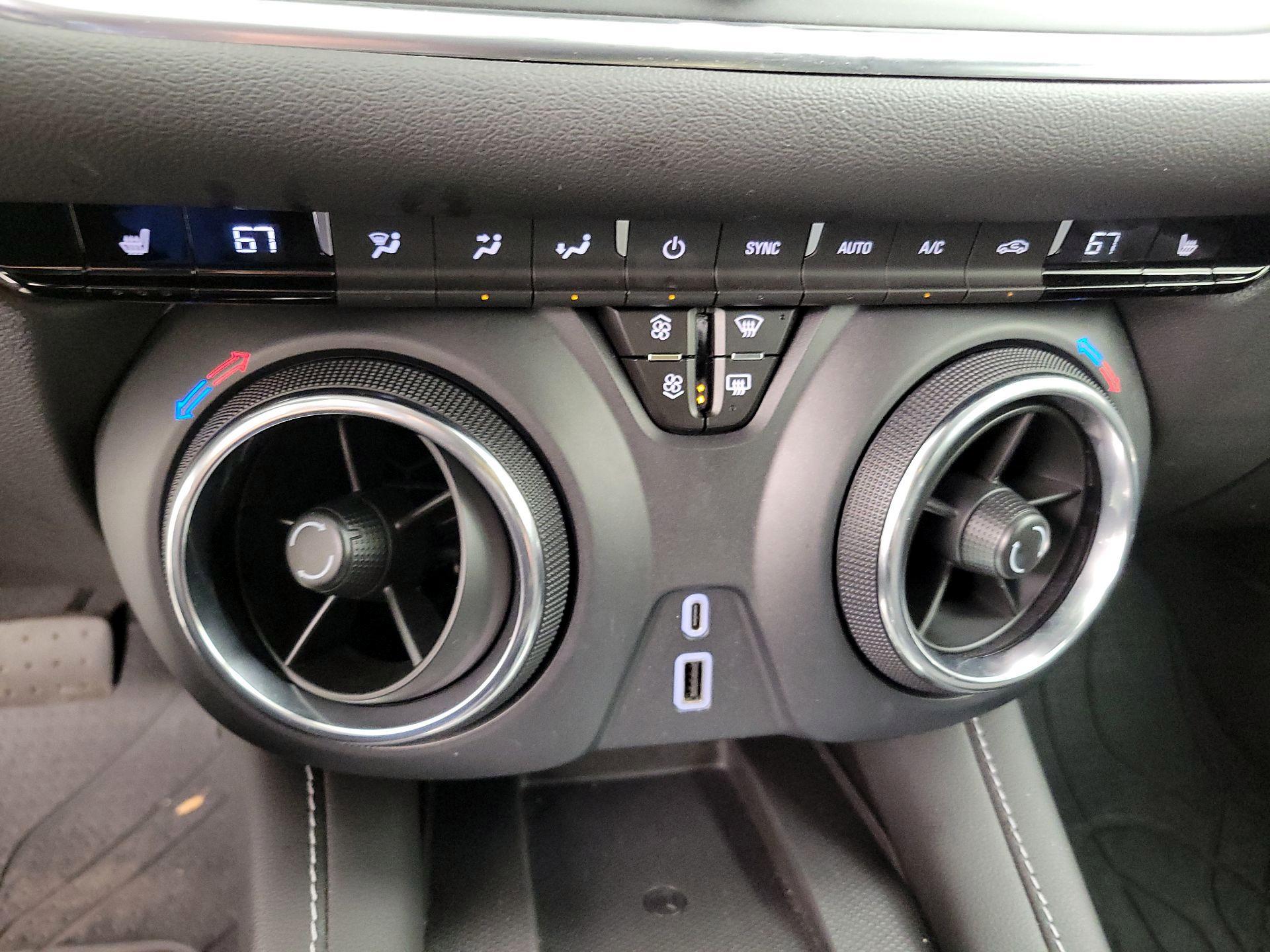 Thumbnail: 2024 Chevrolet Blazer - 16