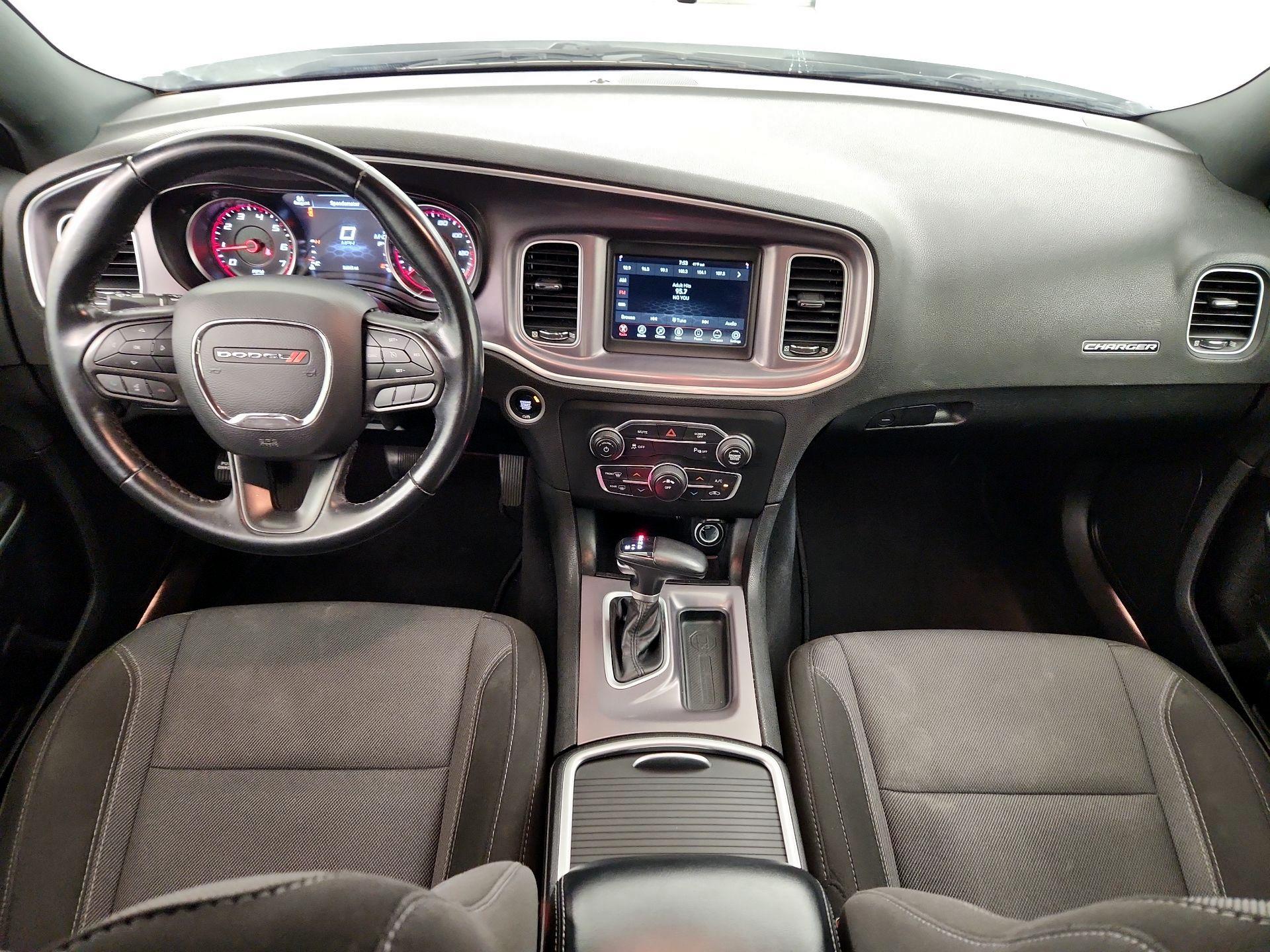 Thumbnail: 2022 Dodge Charger - 9
