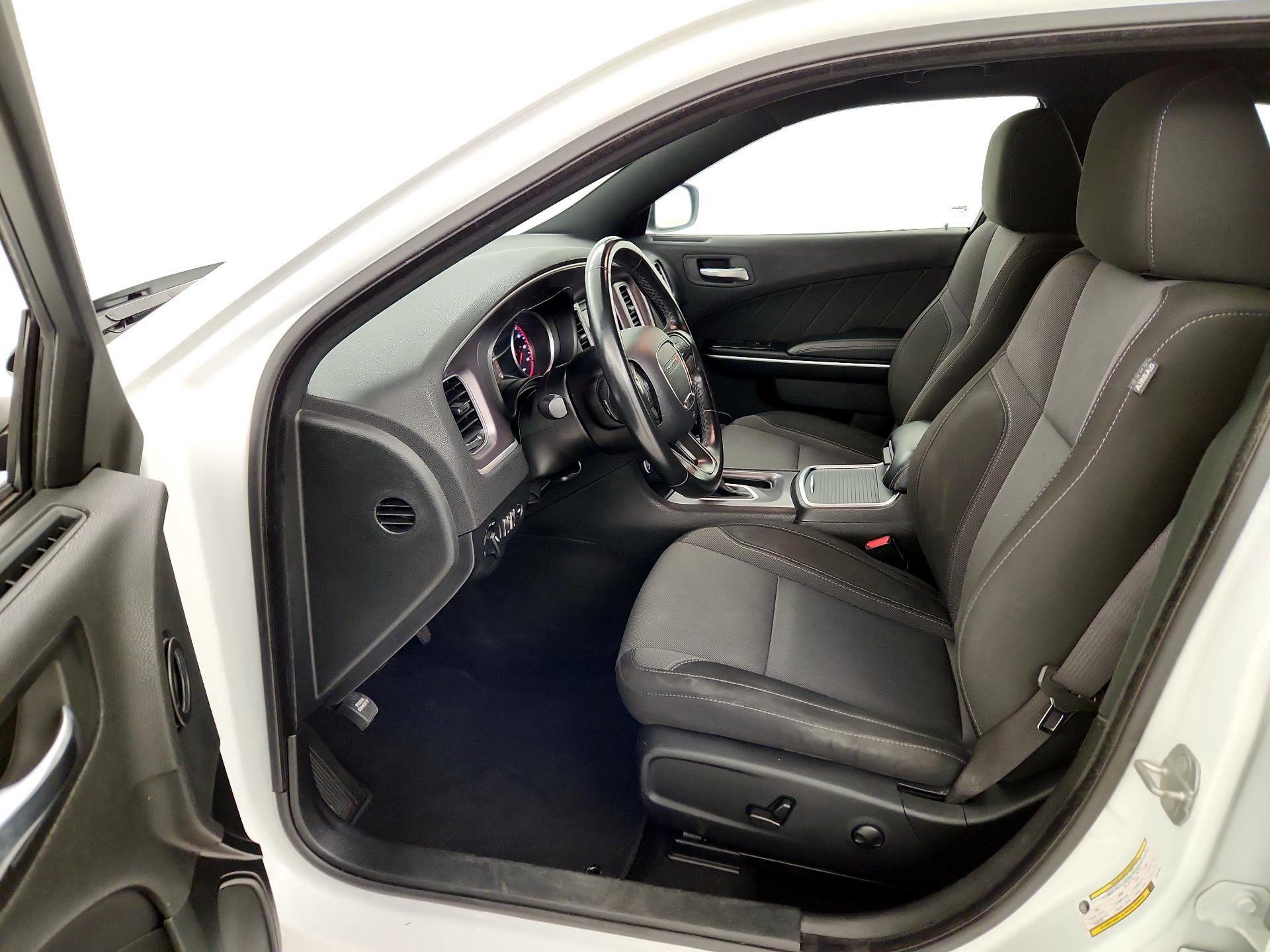 Thumbnail: 2022 Dodge Charger - 11