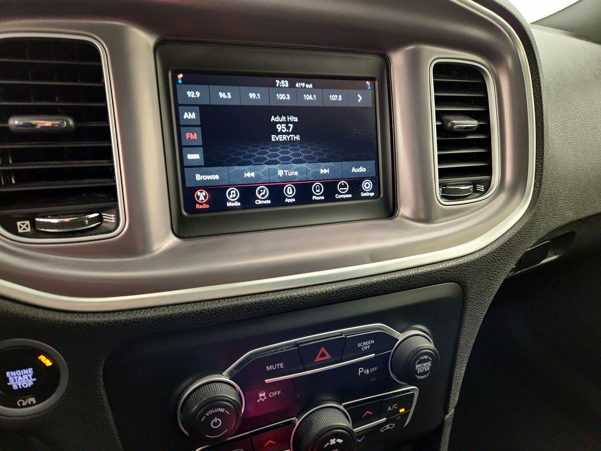 Thumbnail: 2022 Dodge Charger - 15