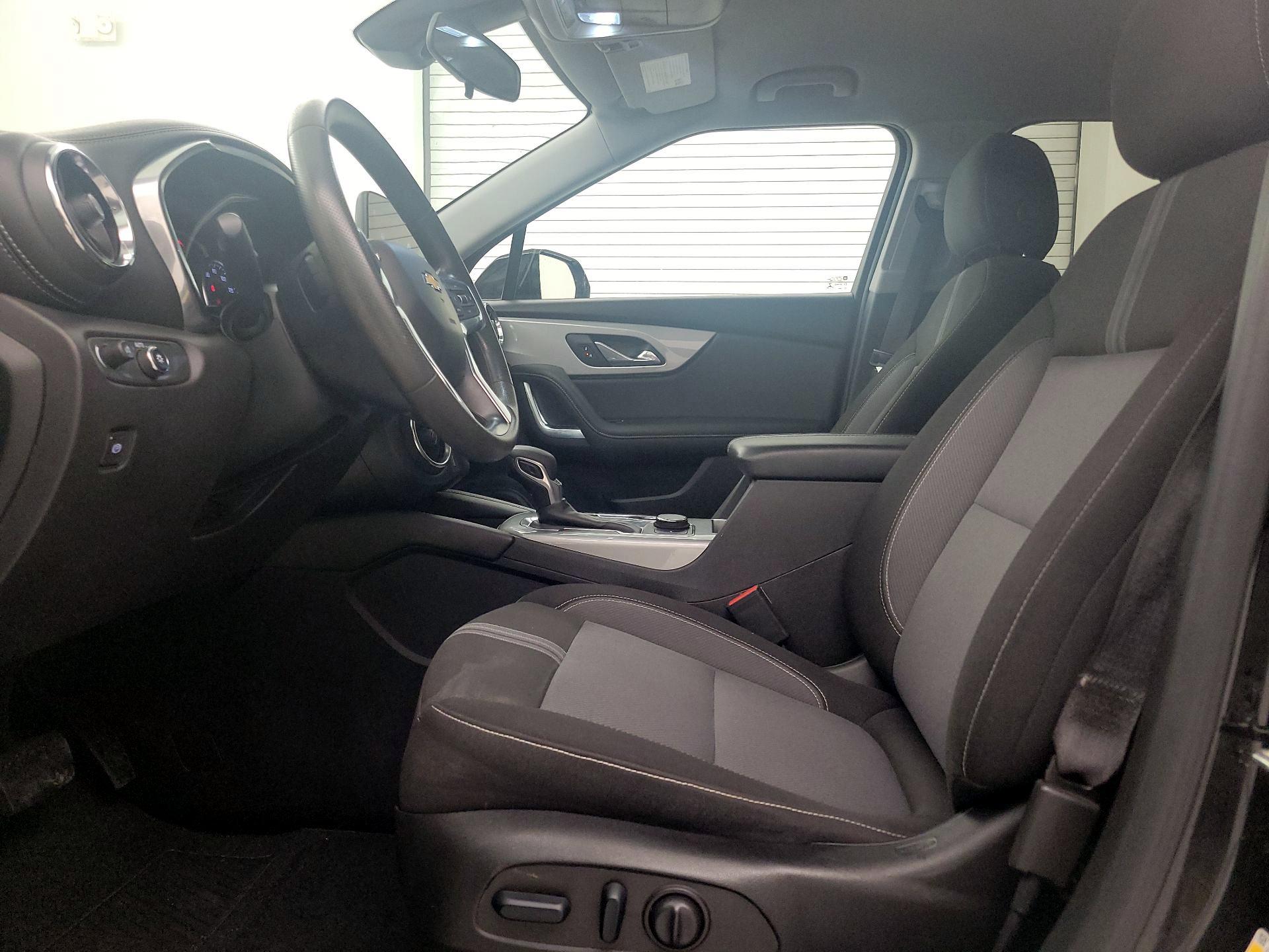 Thumbnail: 2023 Chevrolet Blazer - 11