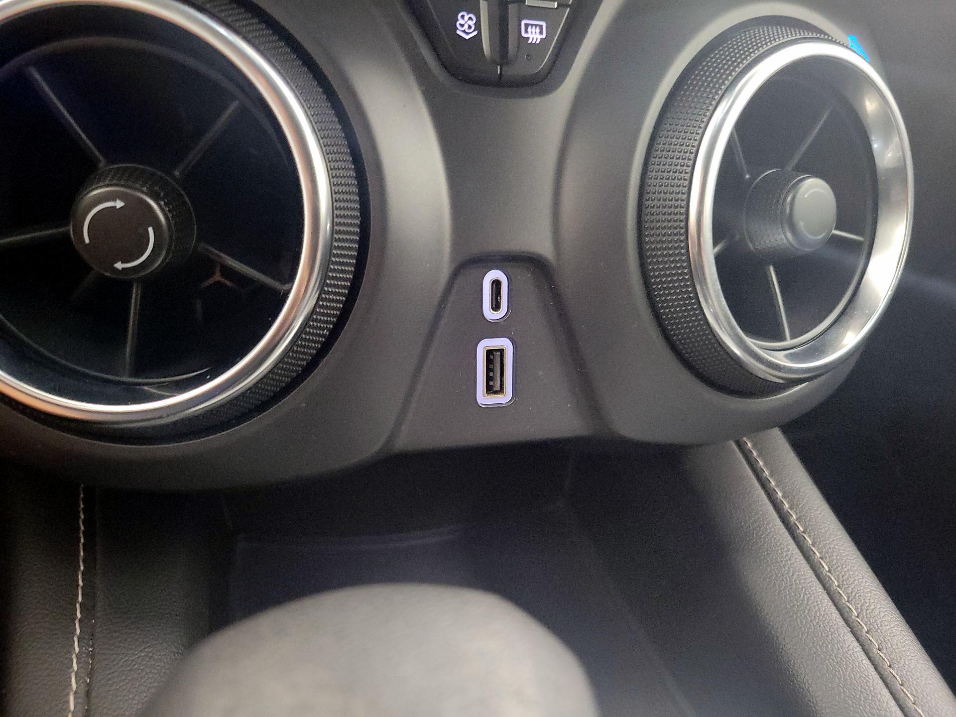 Thumbnail: 2023 Chevrolet Blazer - 18