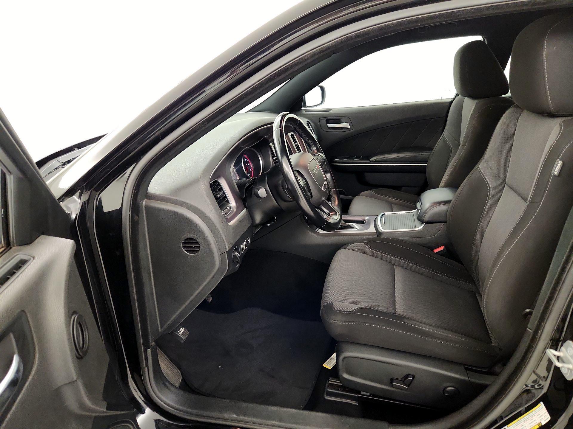 Thumbnail: 2022 Dodge Charger - 11