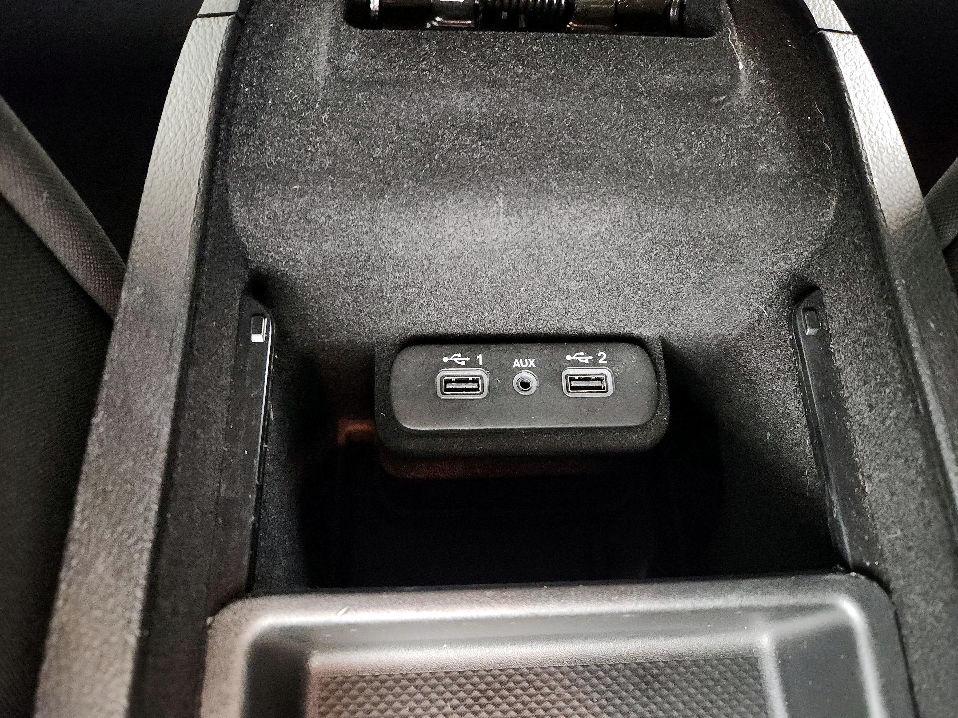 Thumbnail: 2022 Dodge Charger - 18