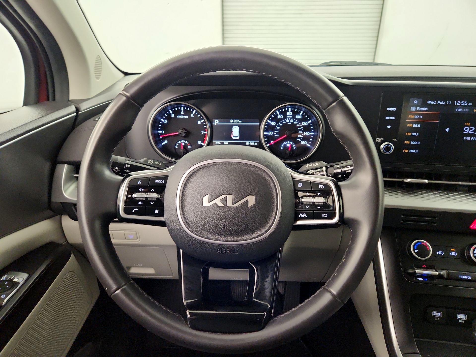 Thumbnail: 2024 Kia Carnival - 10