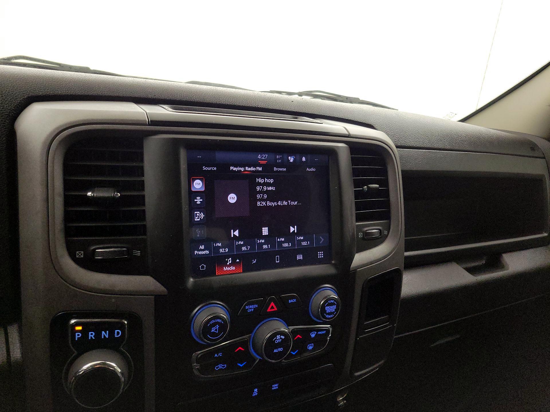 Thumbnail: 2024 RAM 1500 Classic - 15