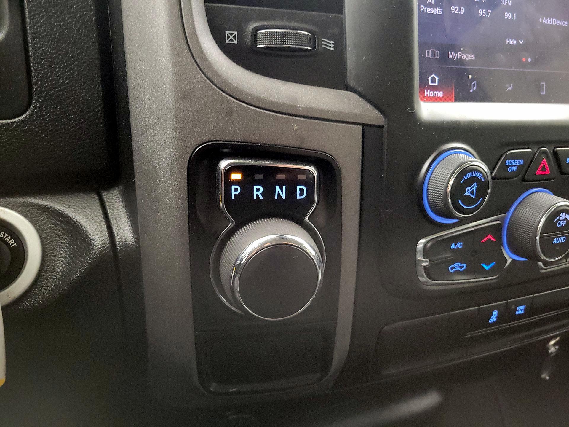 Thumbnail: 2024 RAM 1500 Classic - 17