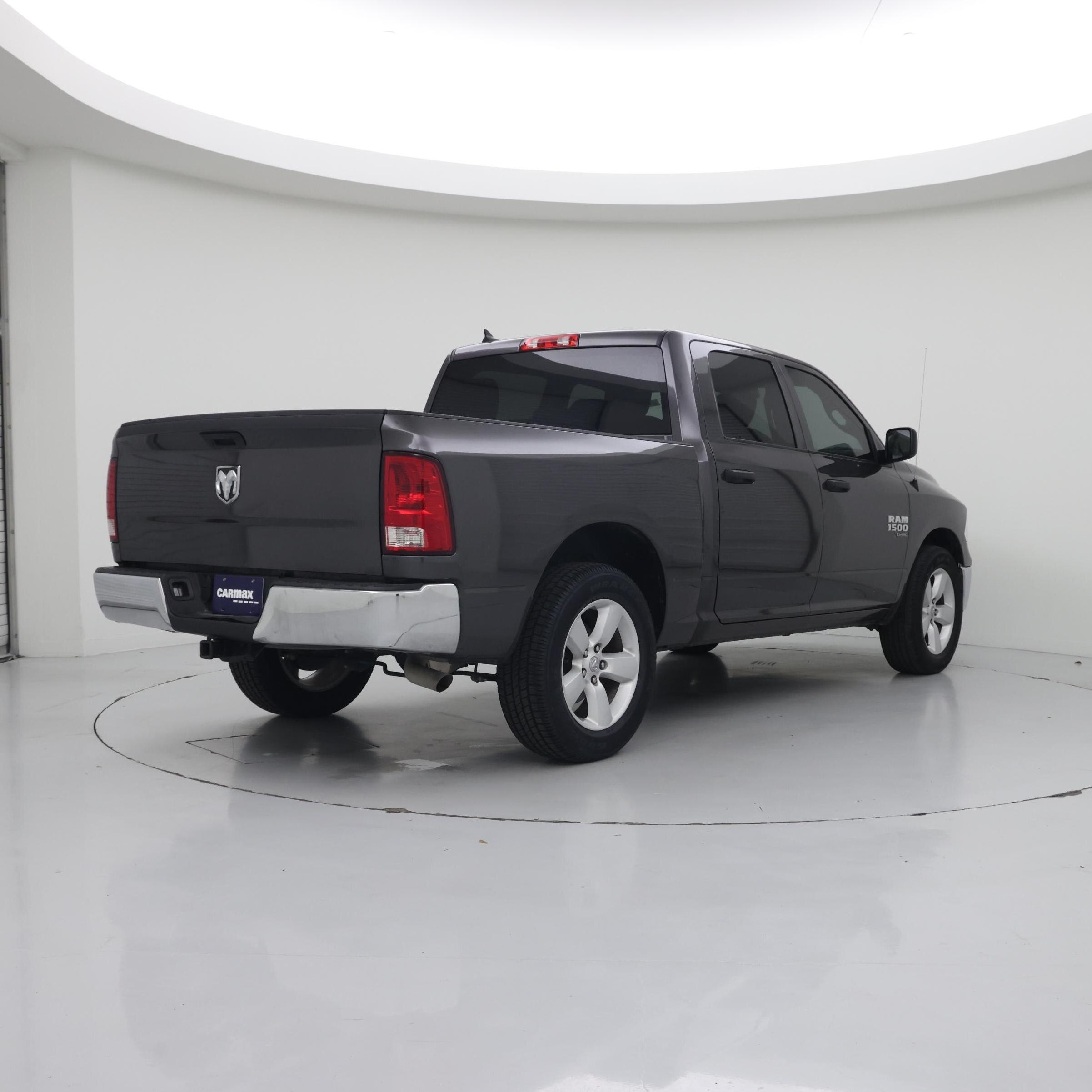 Thumbnail: 2024 RAM 1500 Classic - 8