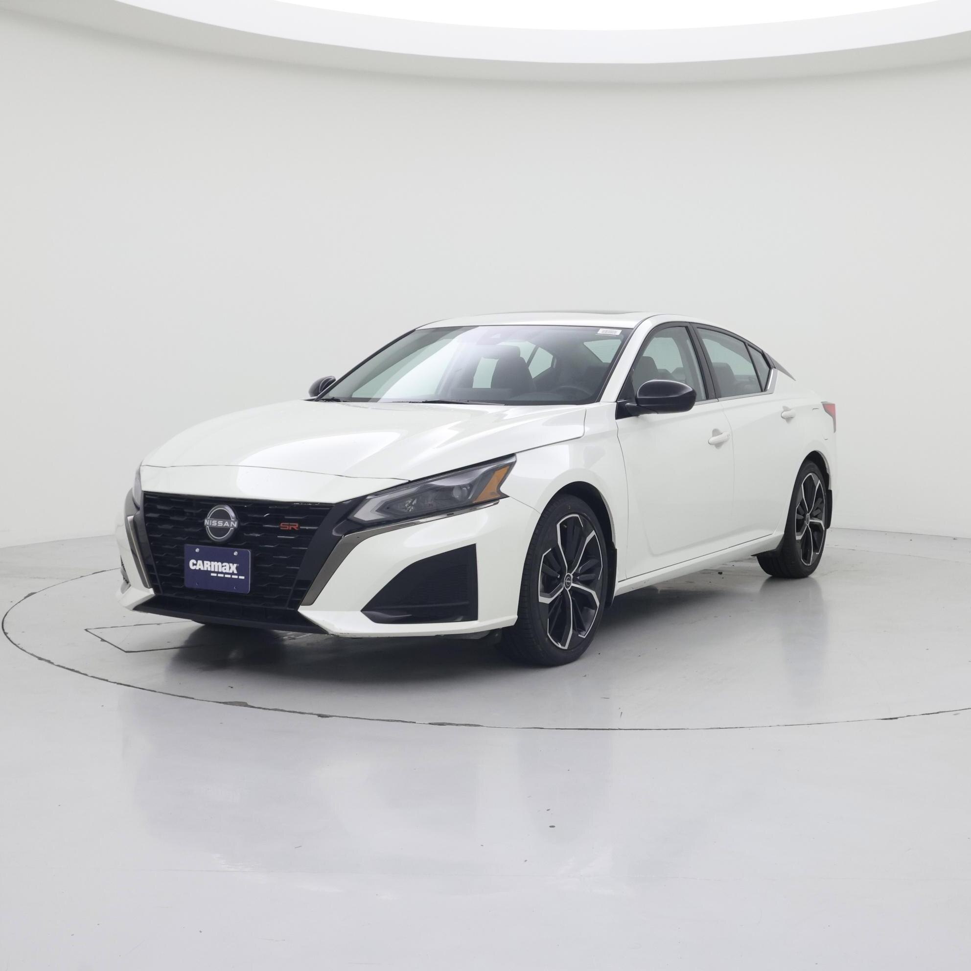 Thumbnail: 2023 Nissan Altima - 4