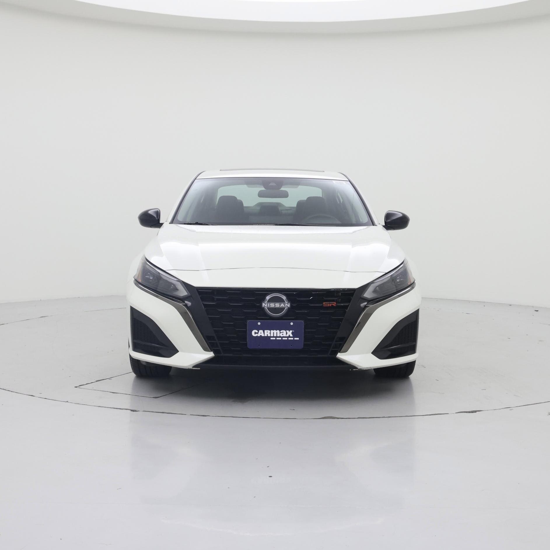 Thumbnail: 2023 Nissan Altima - 5