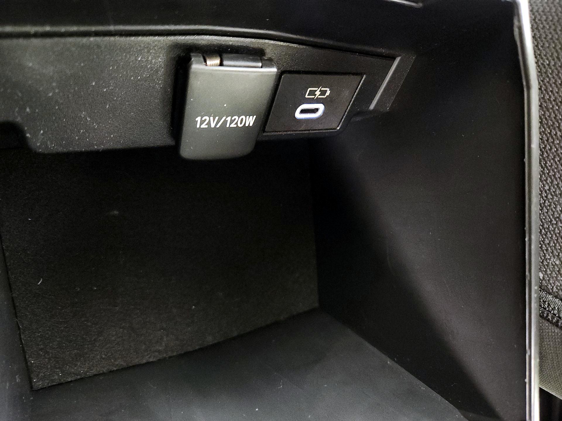 Thumbnail: 2024 Toyota Corolla - 18