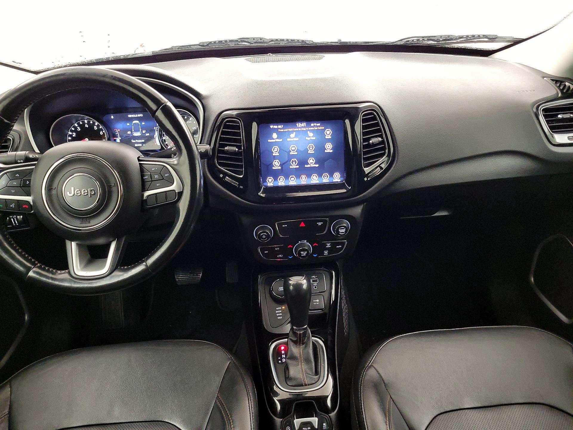 Thumbnail: 2020 Jeep Compass - 9