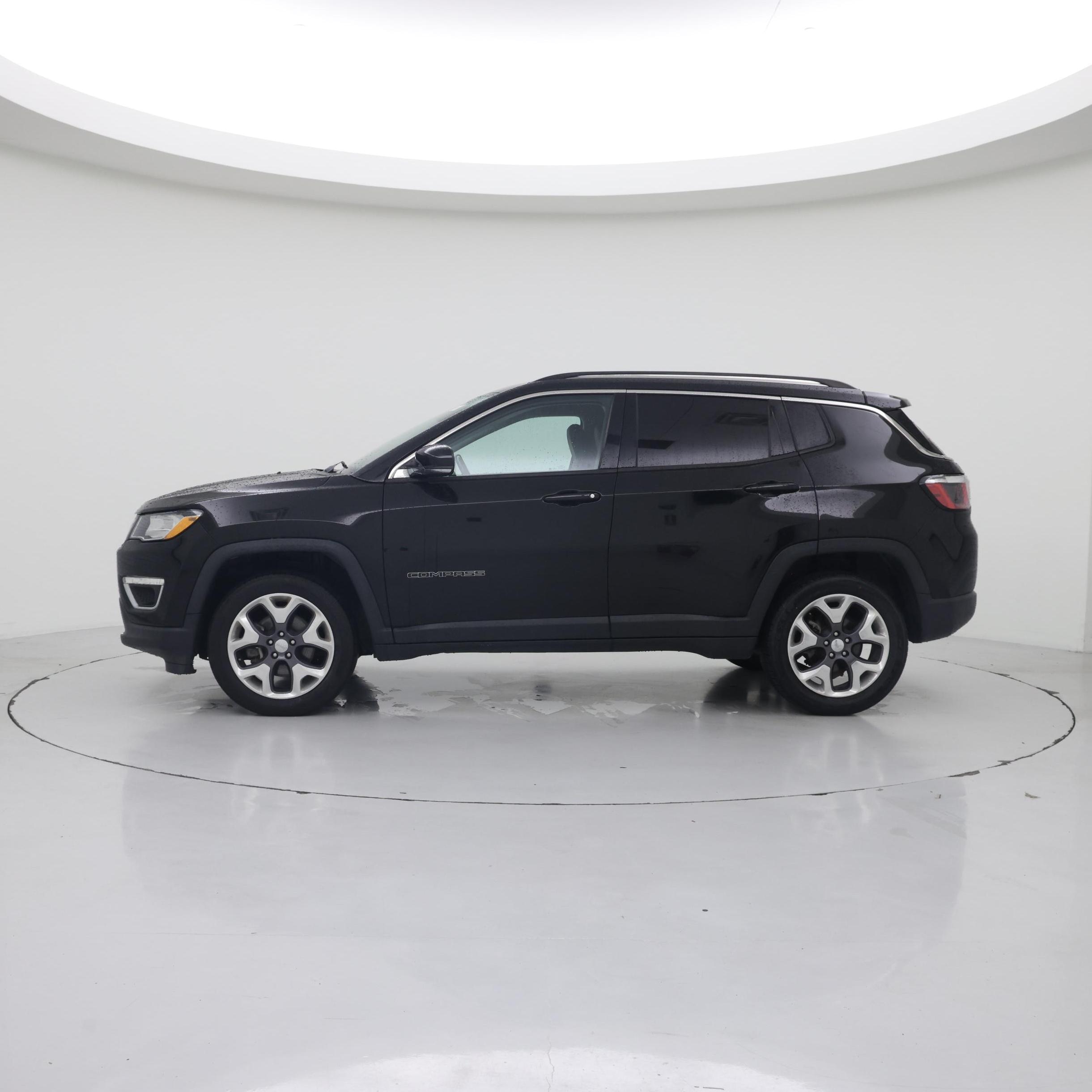 Thumbnail: 2020 Jeep Compass - 3