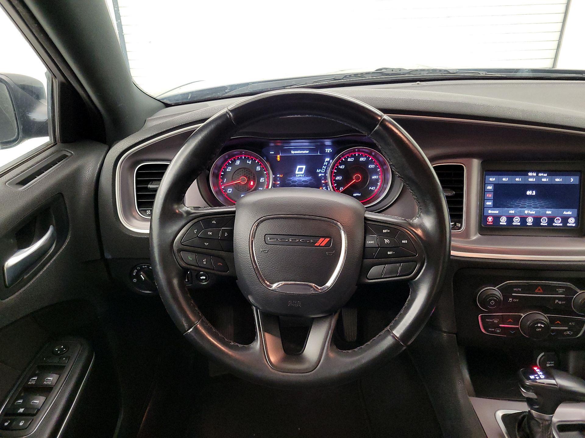 Thumbnail: 2022 Dodge Charger - 10