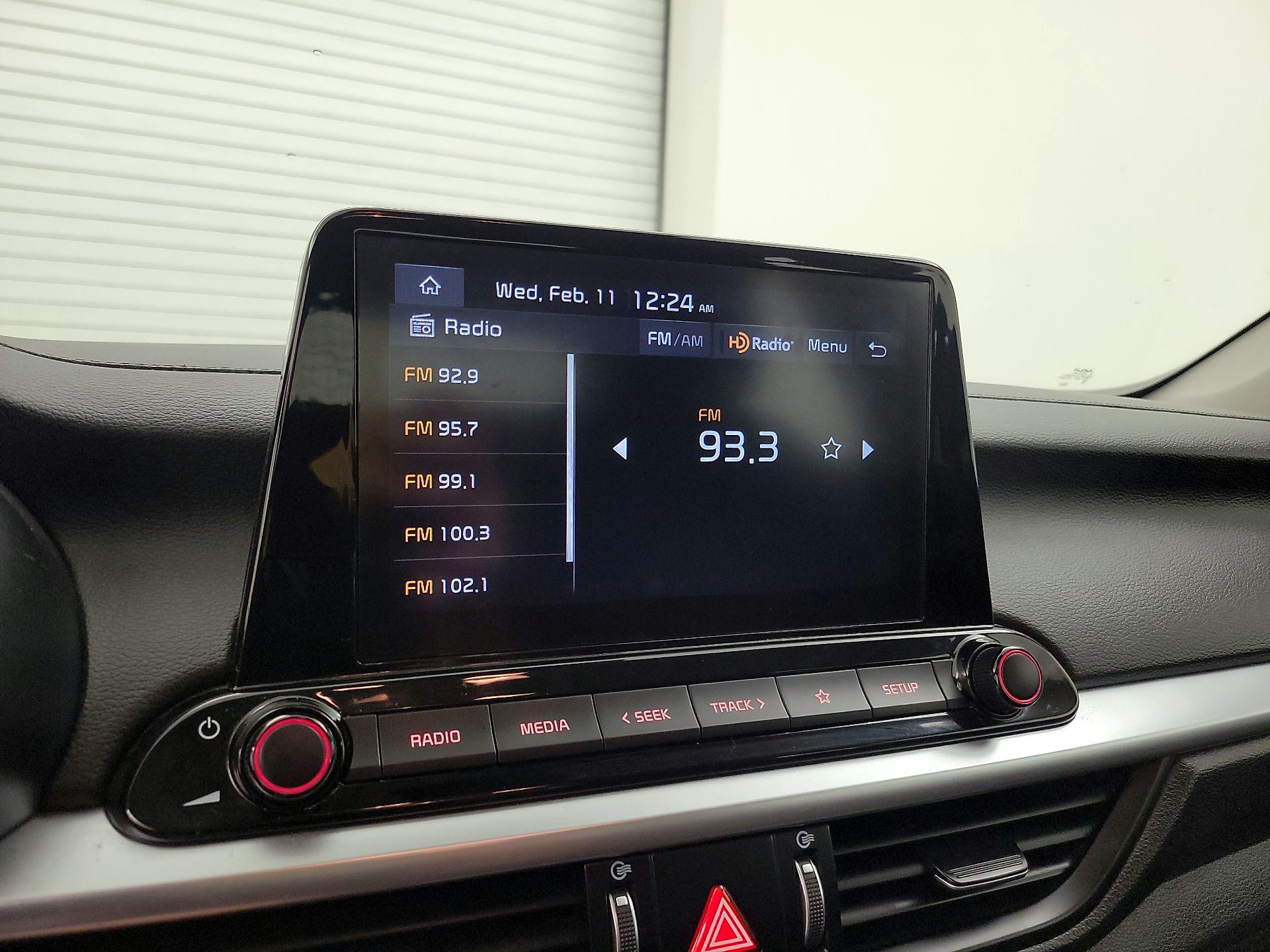 Thumbnail: 2023 Kia Forte - 15