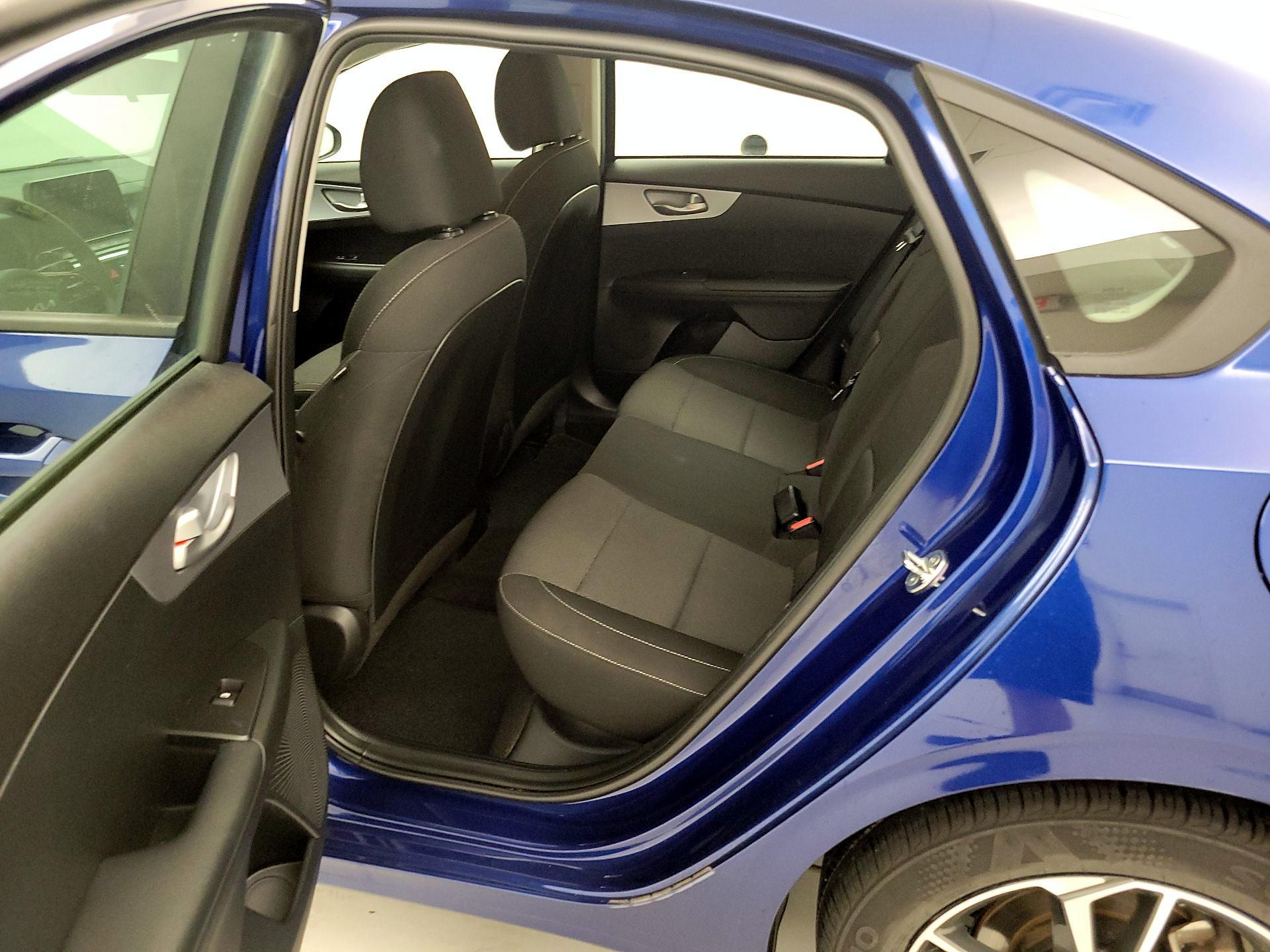 Thumbnail: 2023 Kia Forte - 19