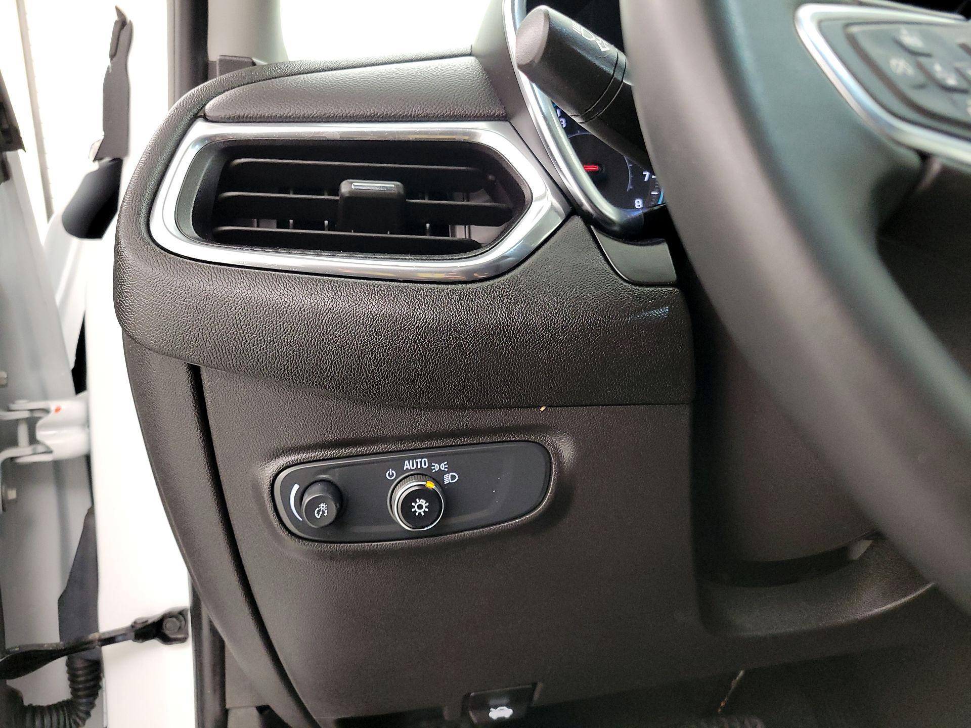 Thumbnail: 2024 Chevrolet Equinox - 13