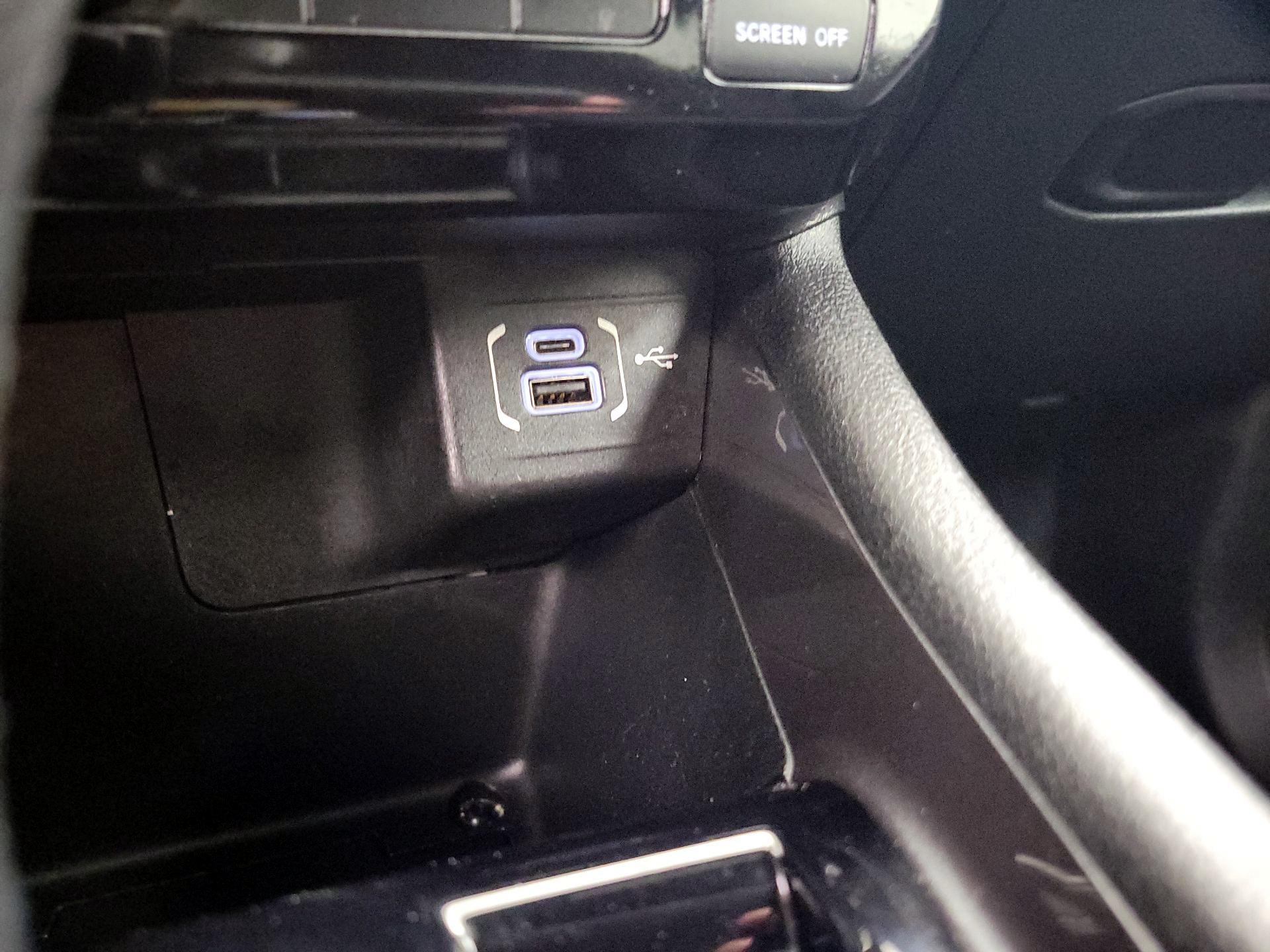 Thumbnail: 2023 Jeep Compass - 18