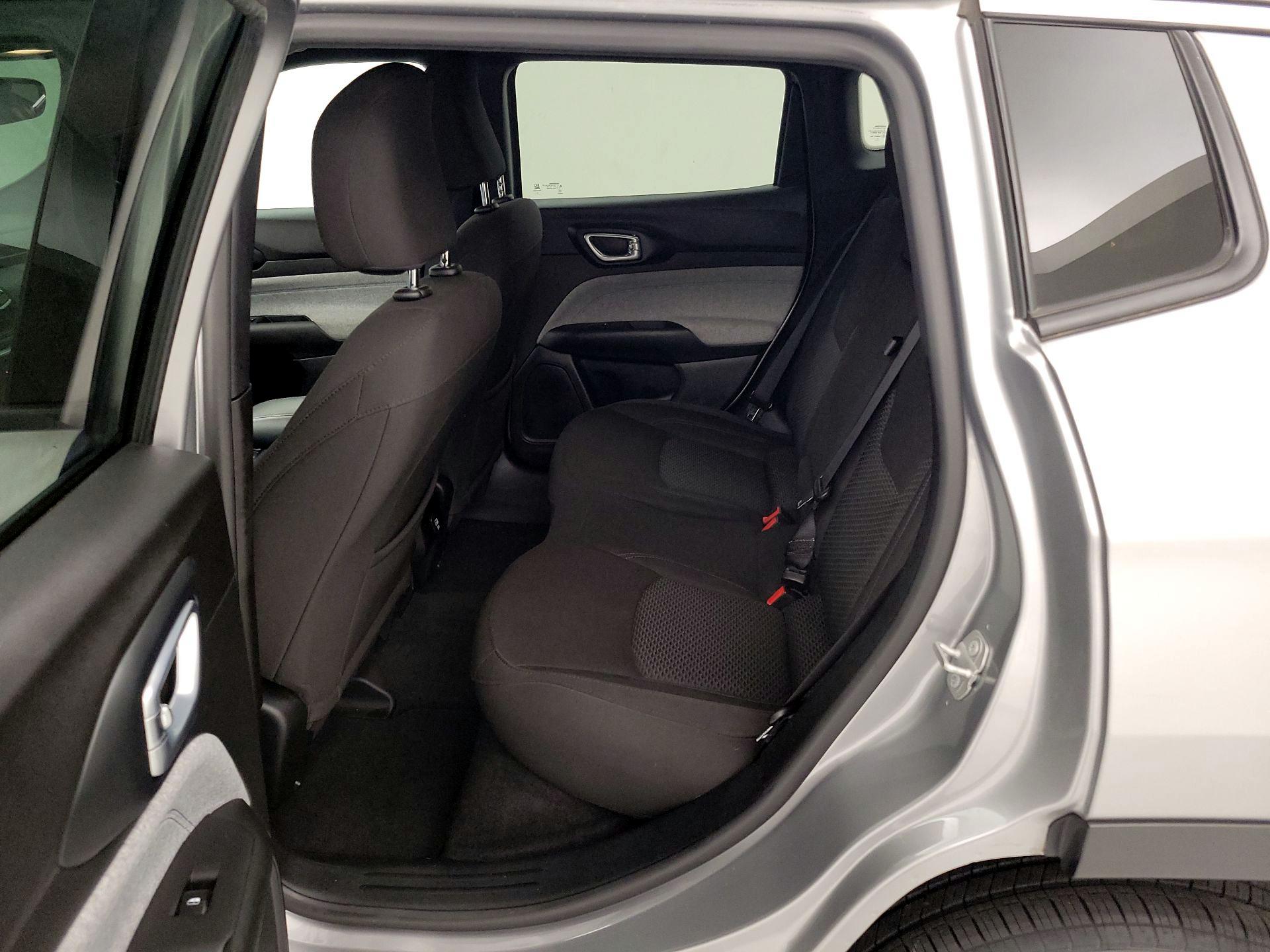 Thumbnail: 2023 Jeep Compass - 19