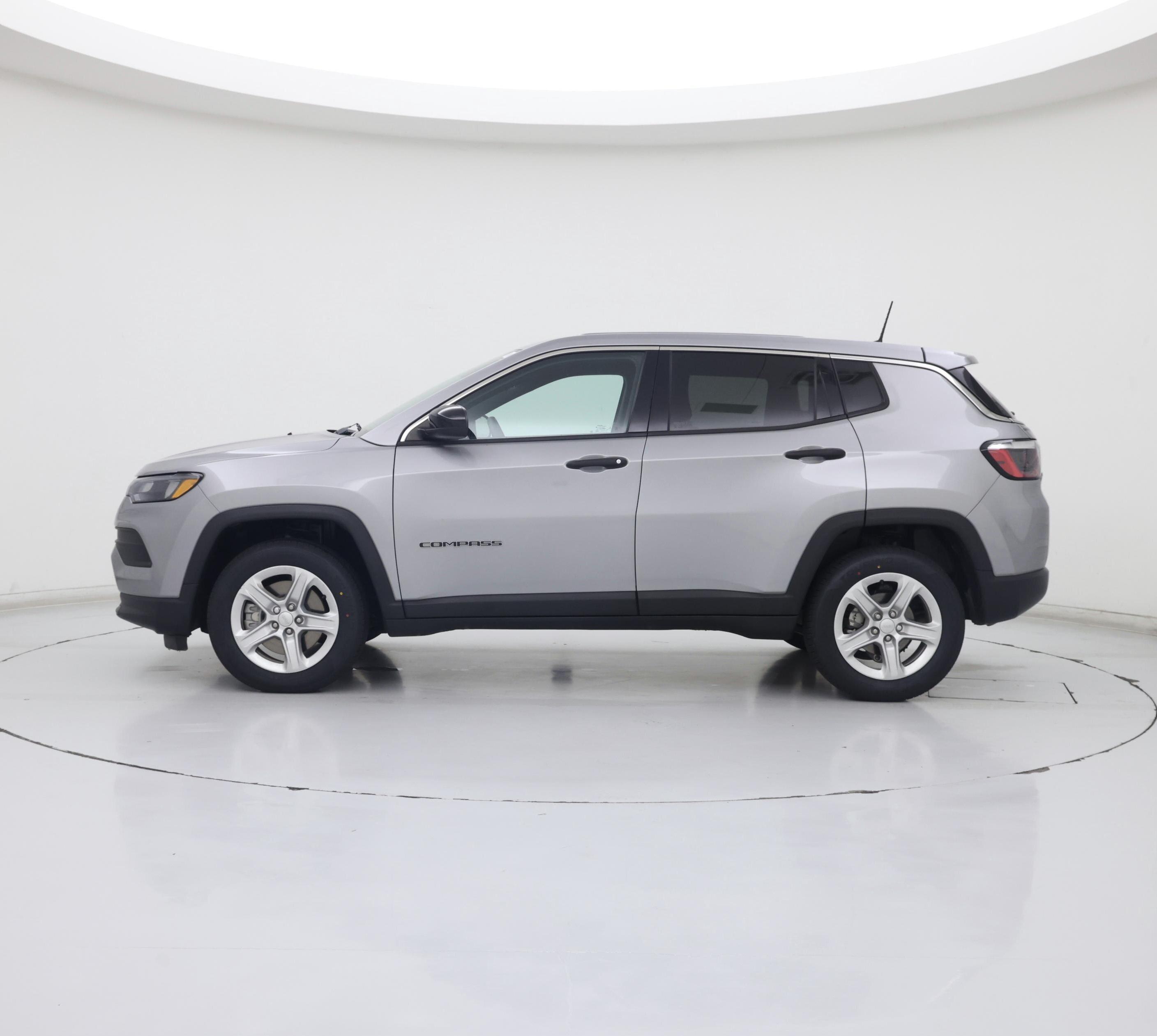 Thumbnail: 2023 Jeep Compass - 3
