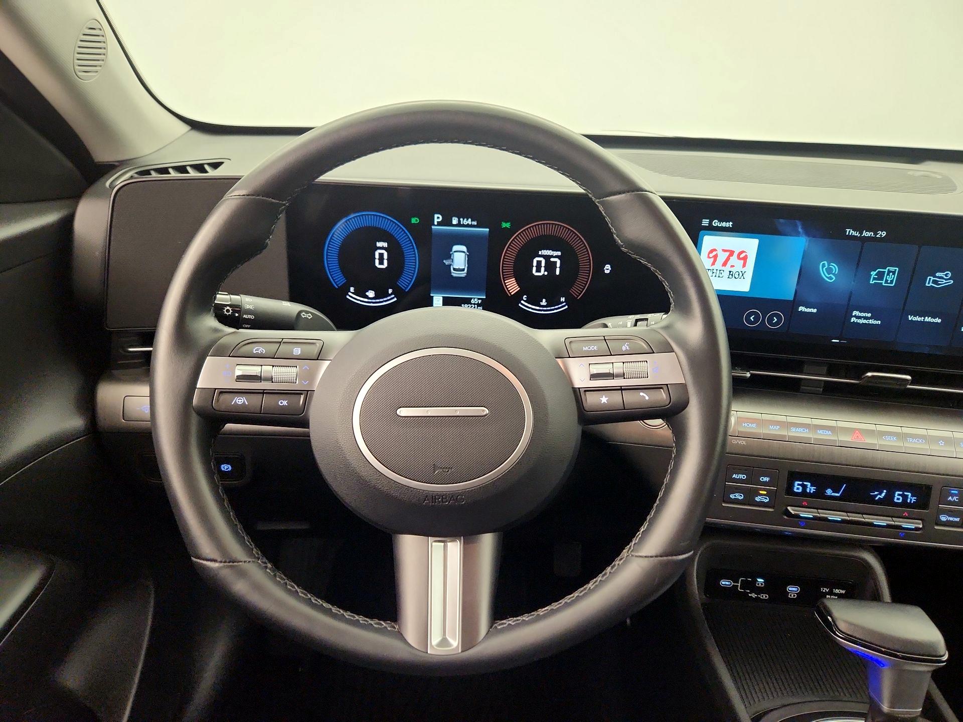 Thumbnail: 2025 Hyundai Kona - 10