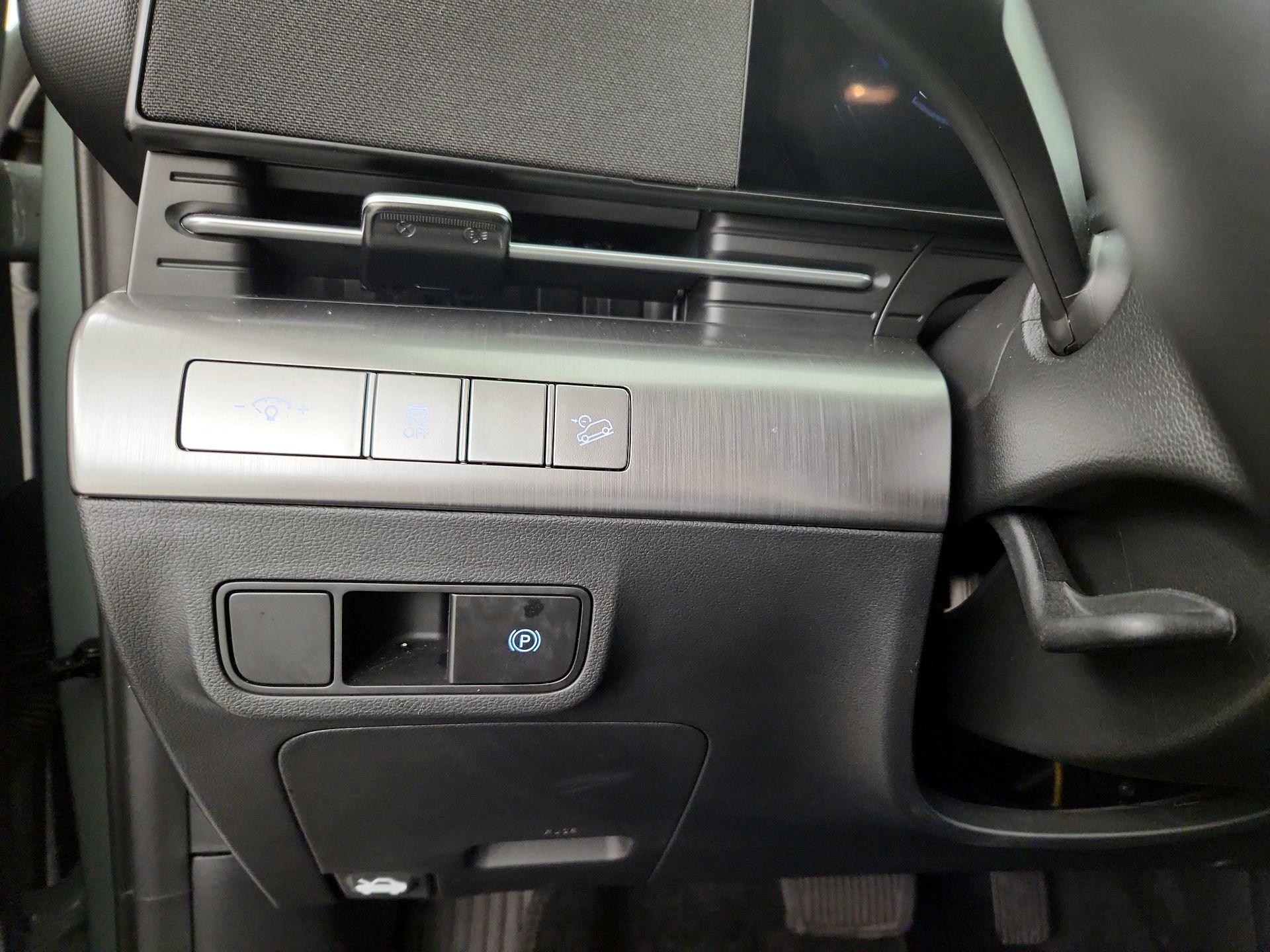 Thumbnail: 2025 Hyundai Kona - 13