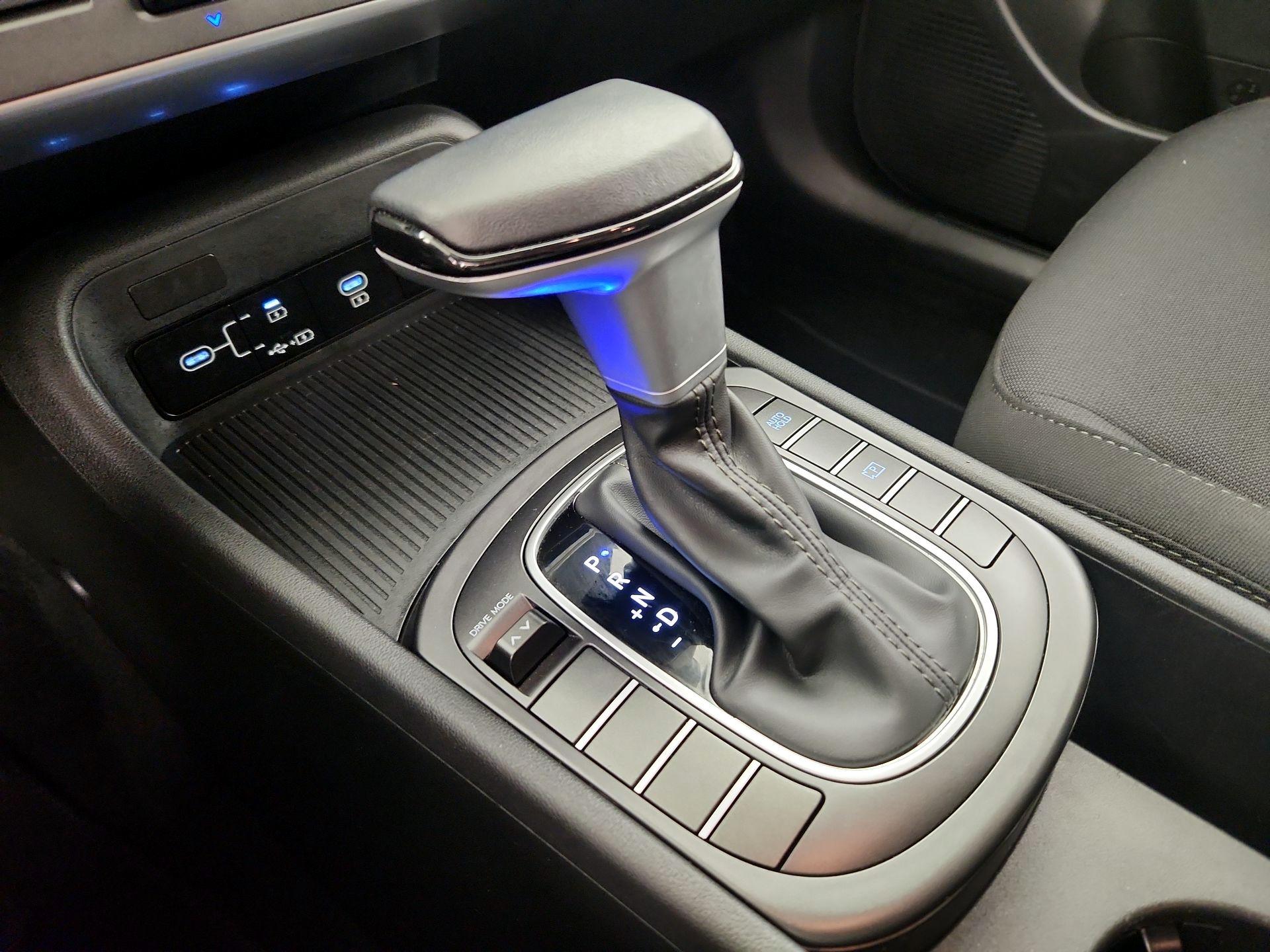 Thumbnail: 2025 Hyundai Kona - 17