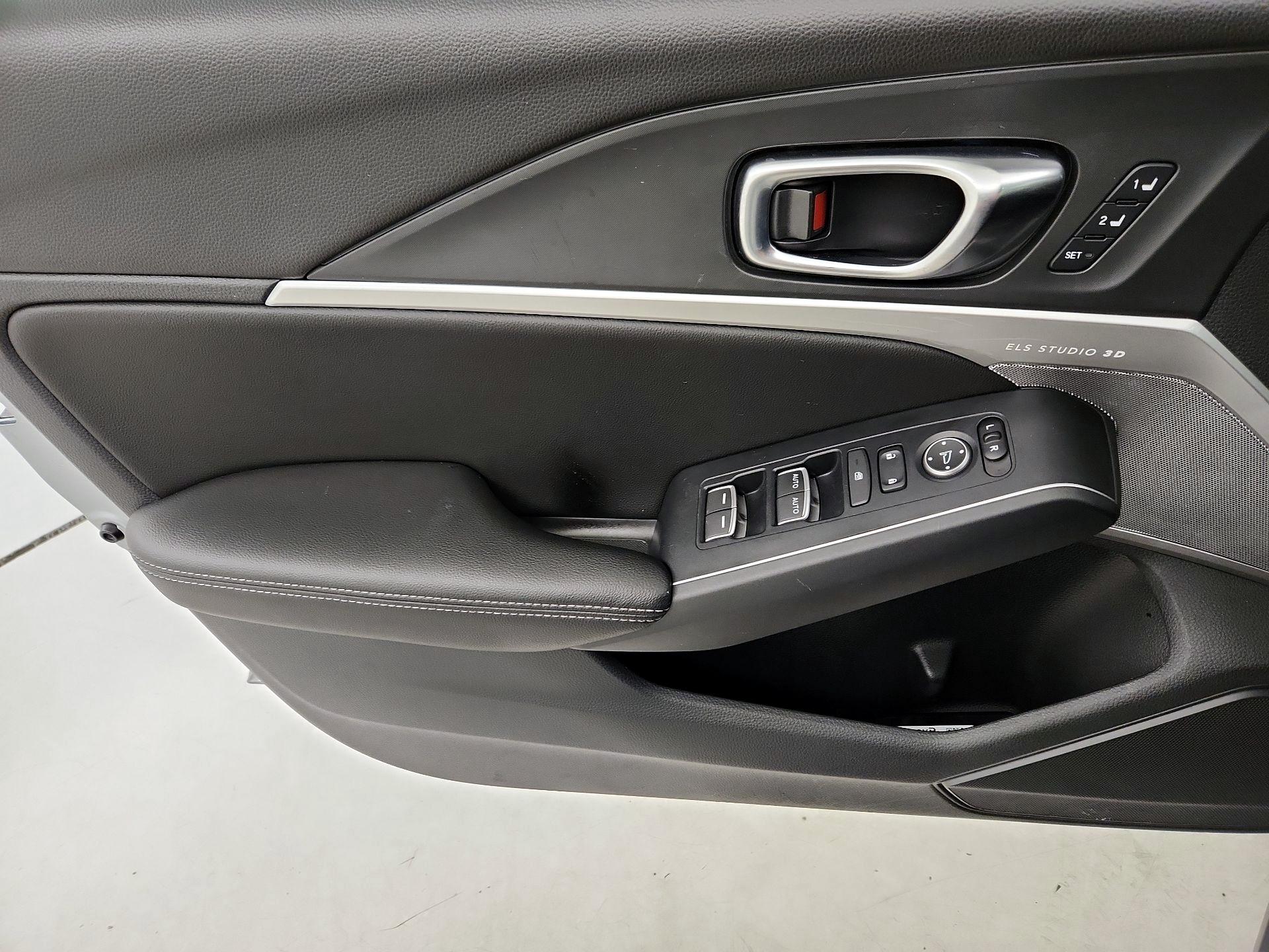 Thumbnail: 2023 Acura Integra - 12