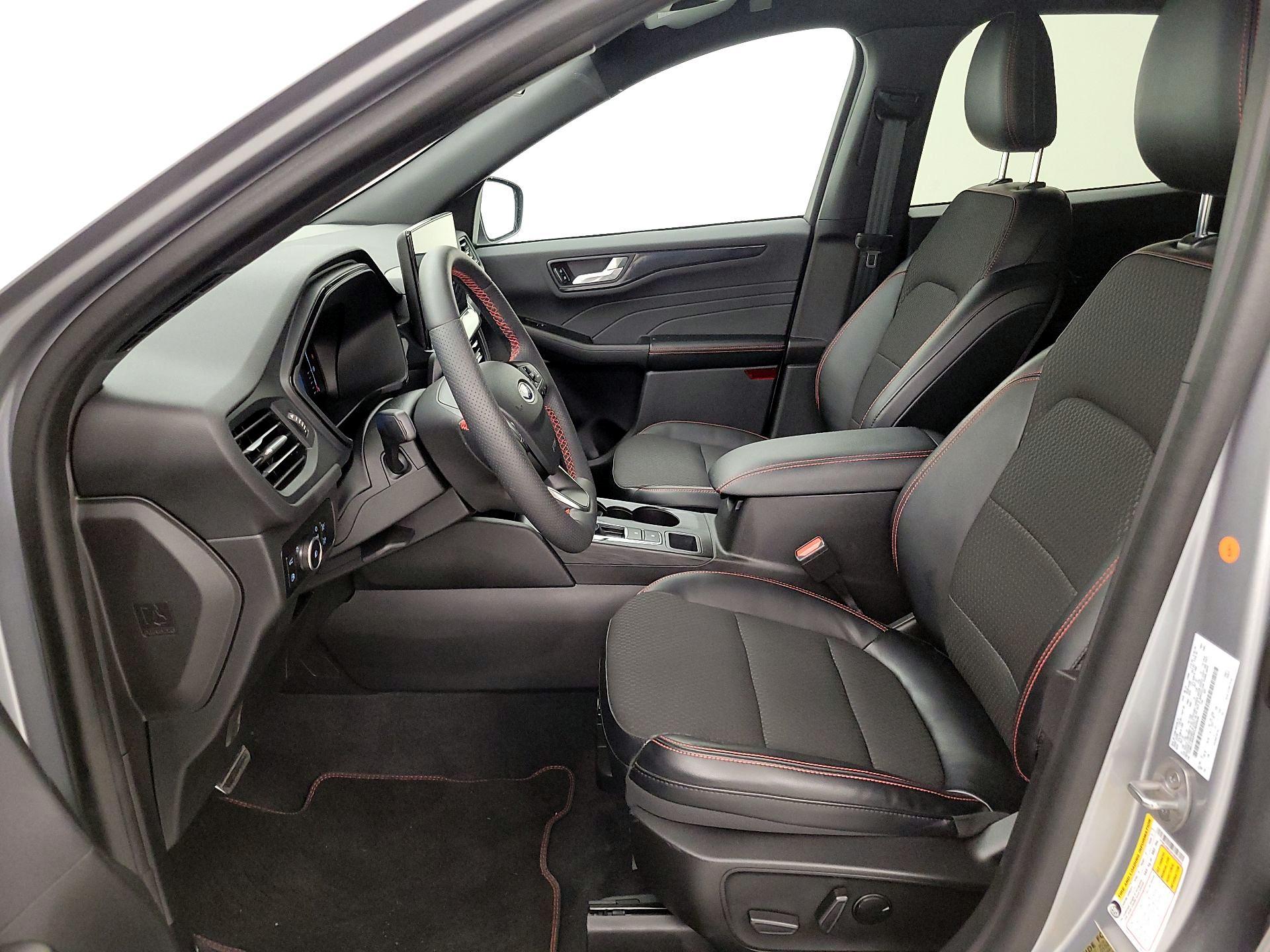 Thumbnail: 2023 Ford Escape - 11