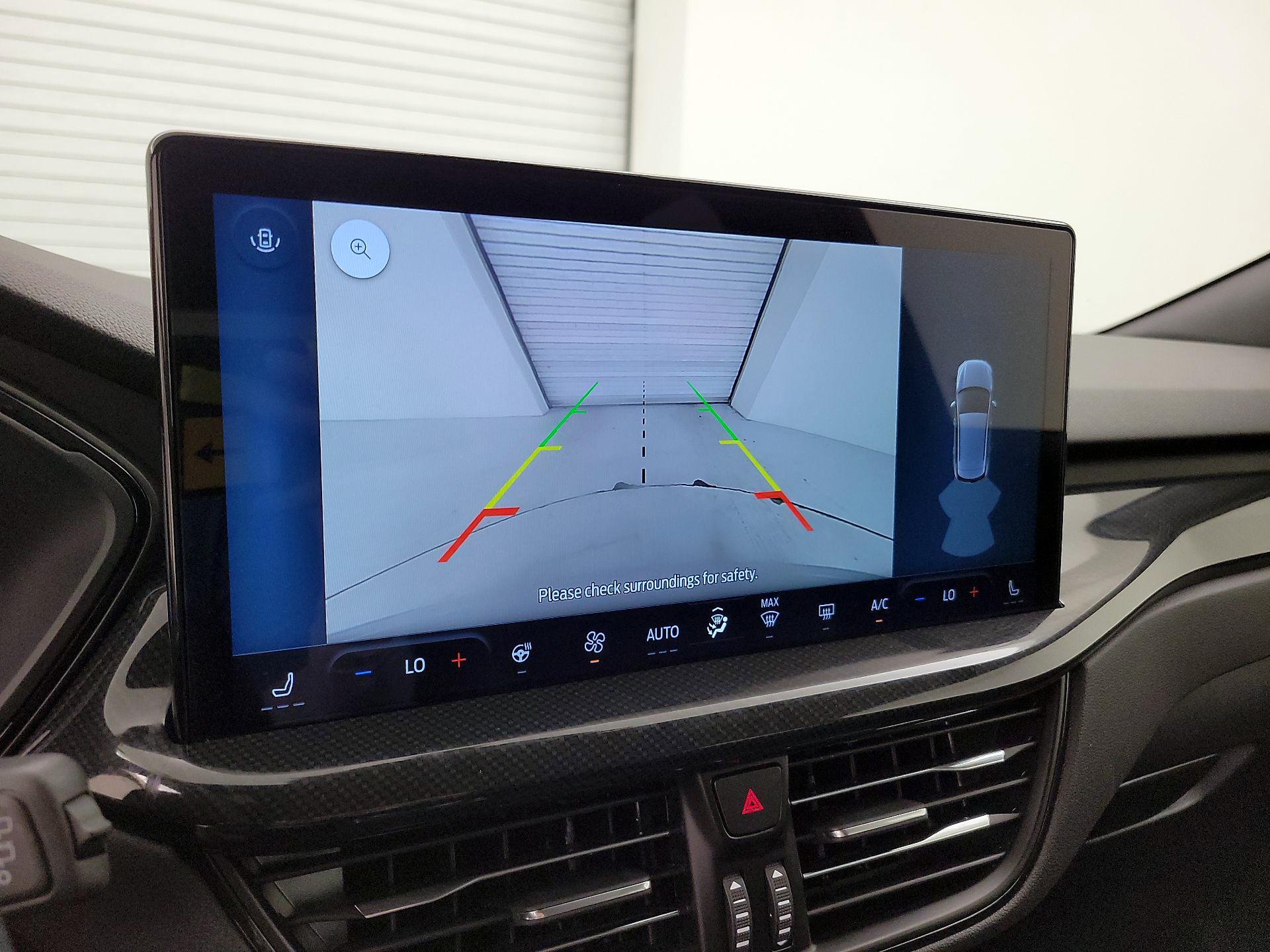 Thumbnail: 2023 Ford Escape - 15