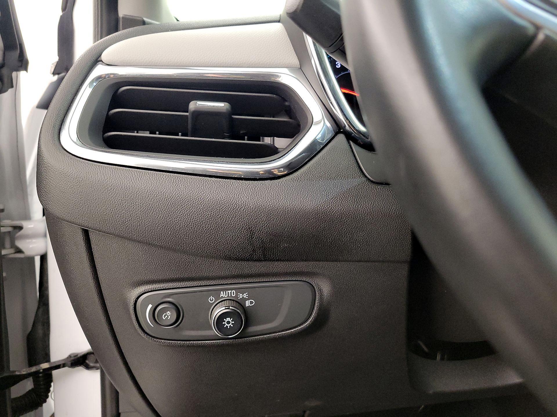 Thumbnail: 2023 Chevrolet Equinox - 13