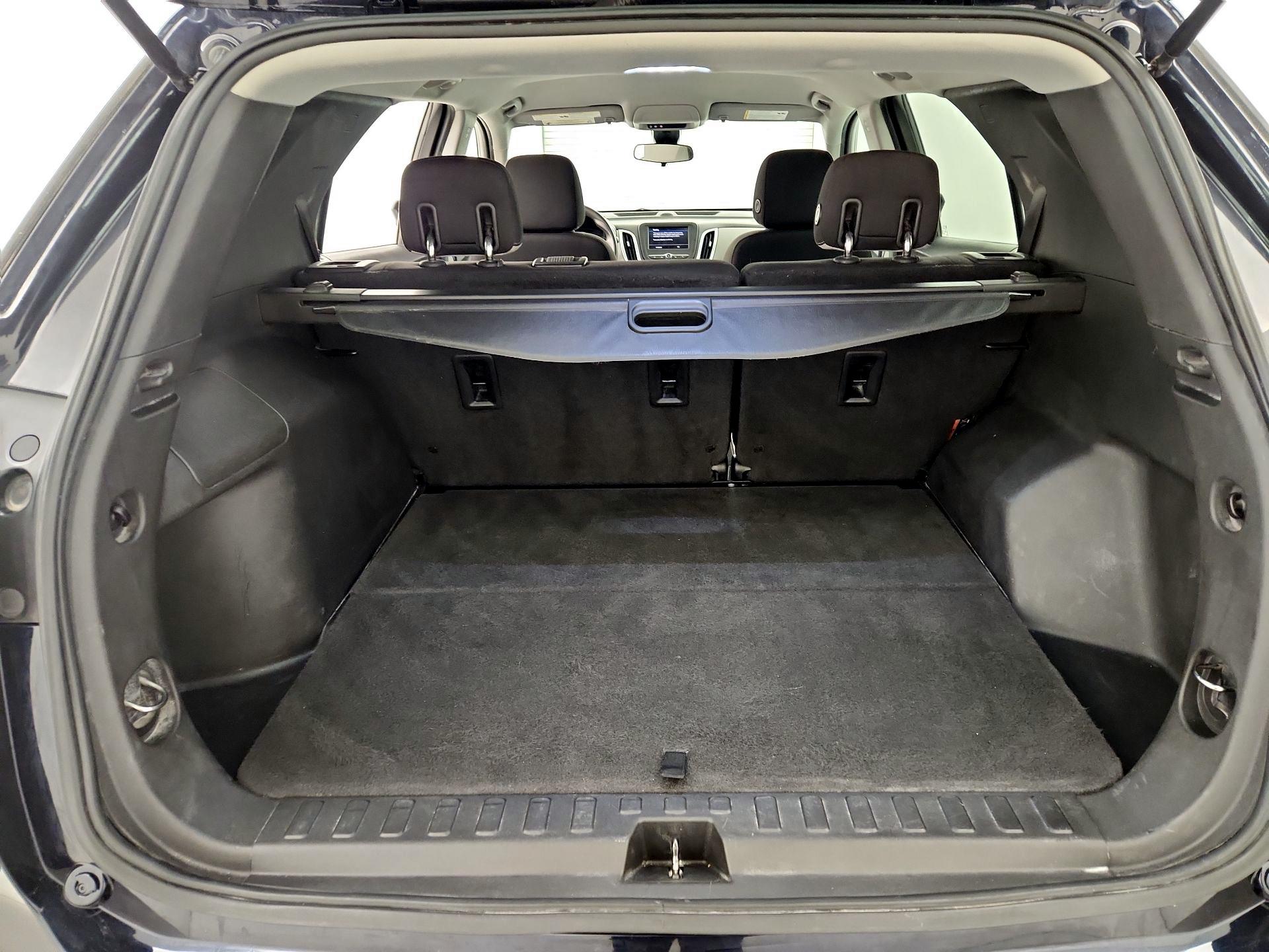 Thumbnail: 2020 Chevrolet Equinox - 20