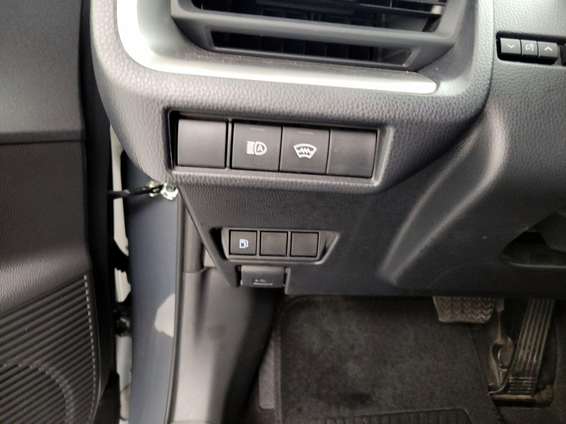 Thumbnail: 2024 Toyota Prius - 13