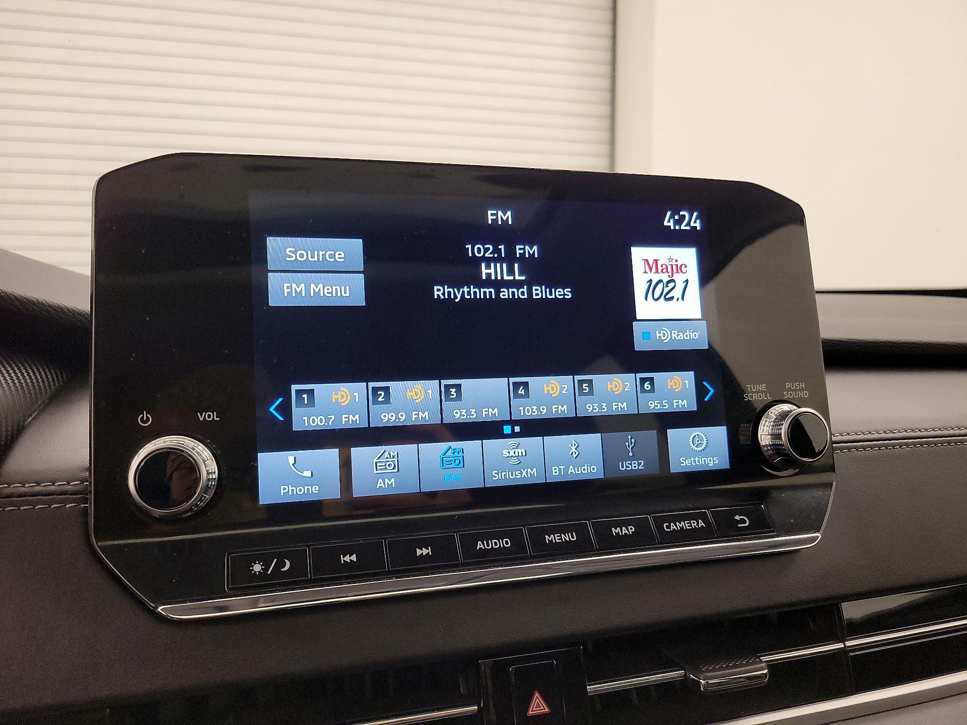 Thumbnail: 2024 Mitsubishi Outlander - 16