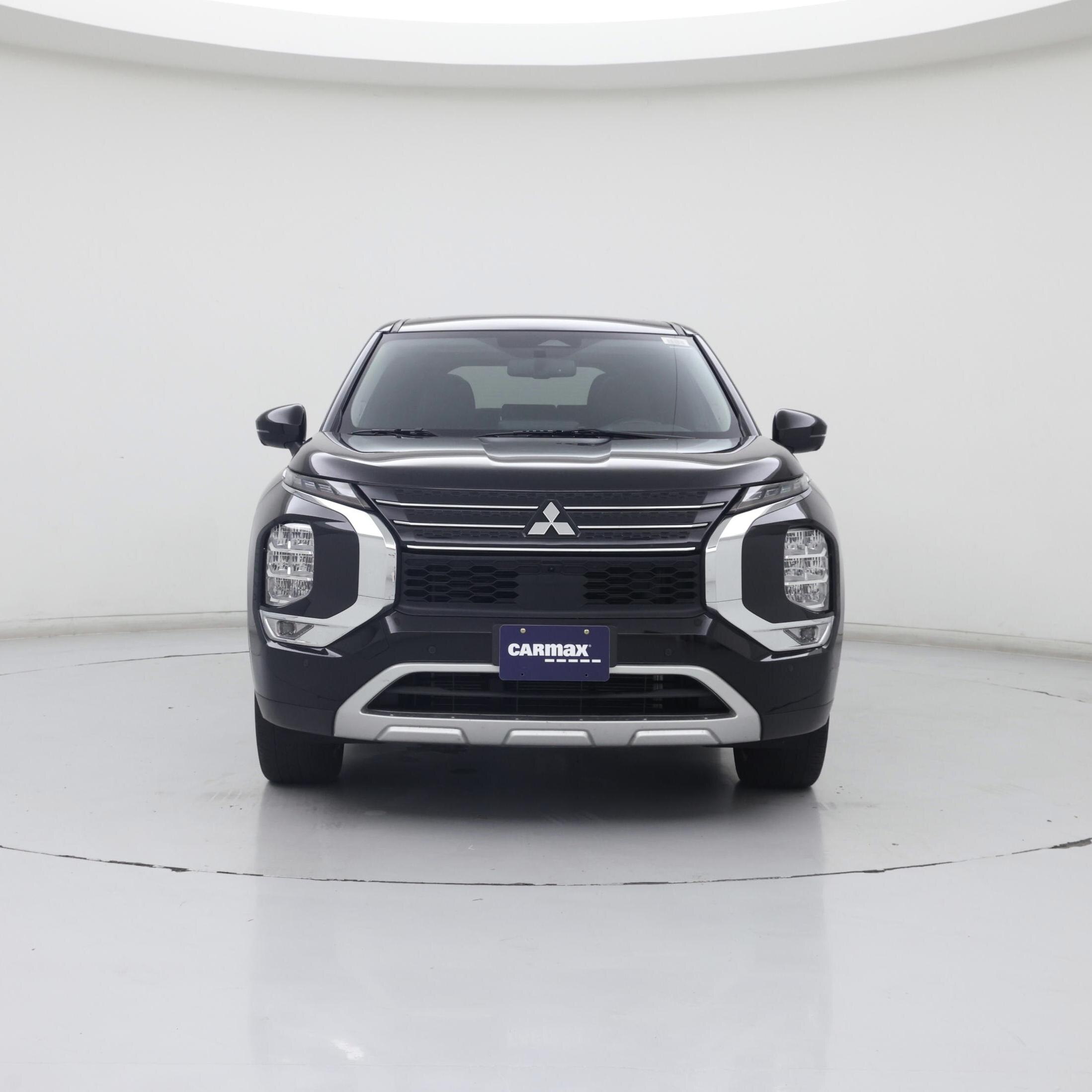 Thumbnail: 2024 Mitsubishi Outlander - 5