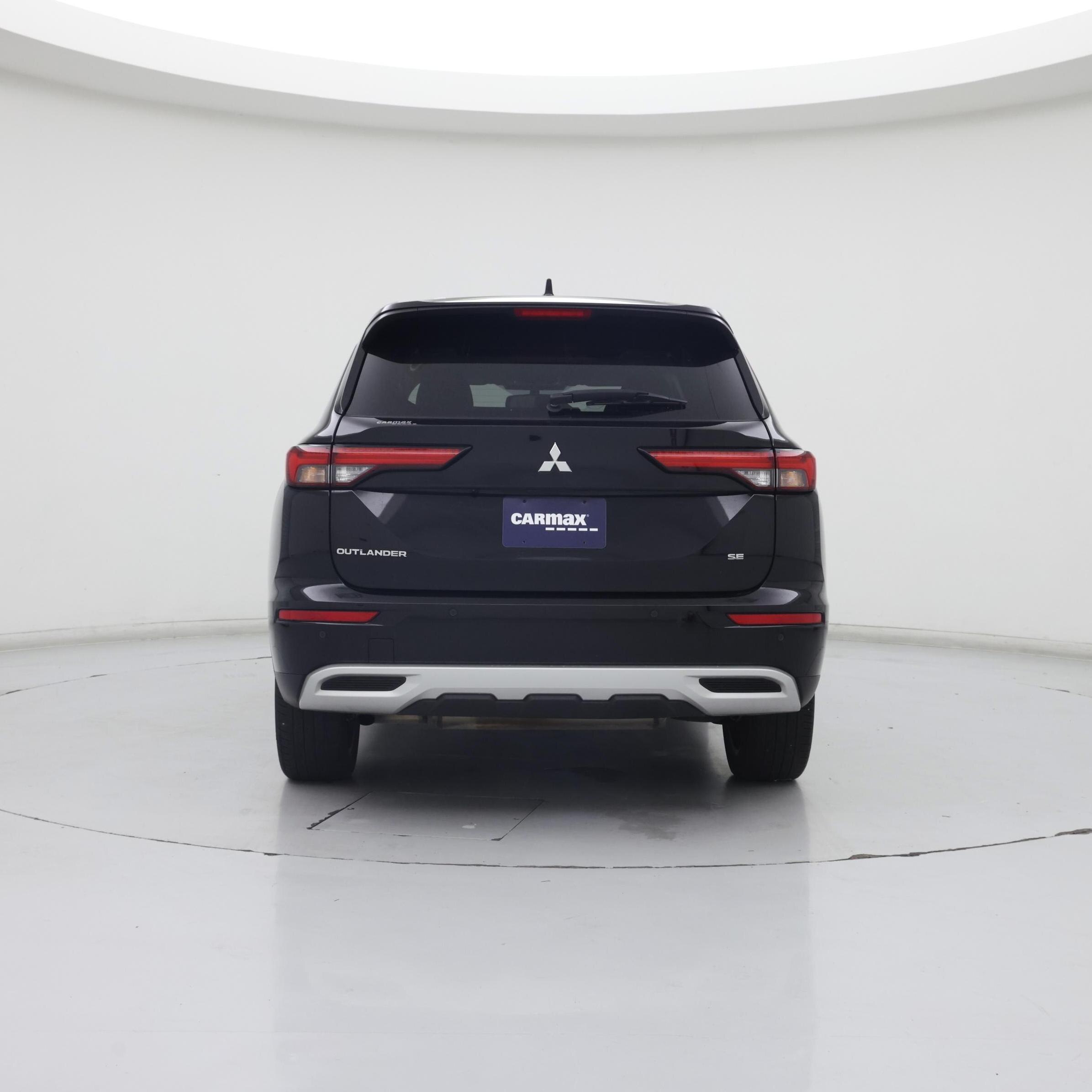 Thumbnail: 2024 Mitsubishi Outlander - 6