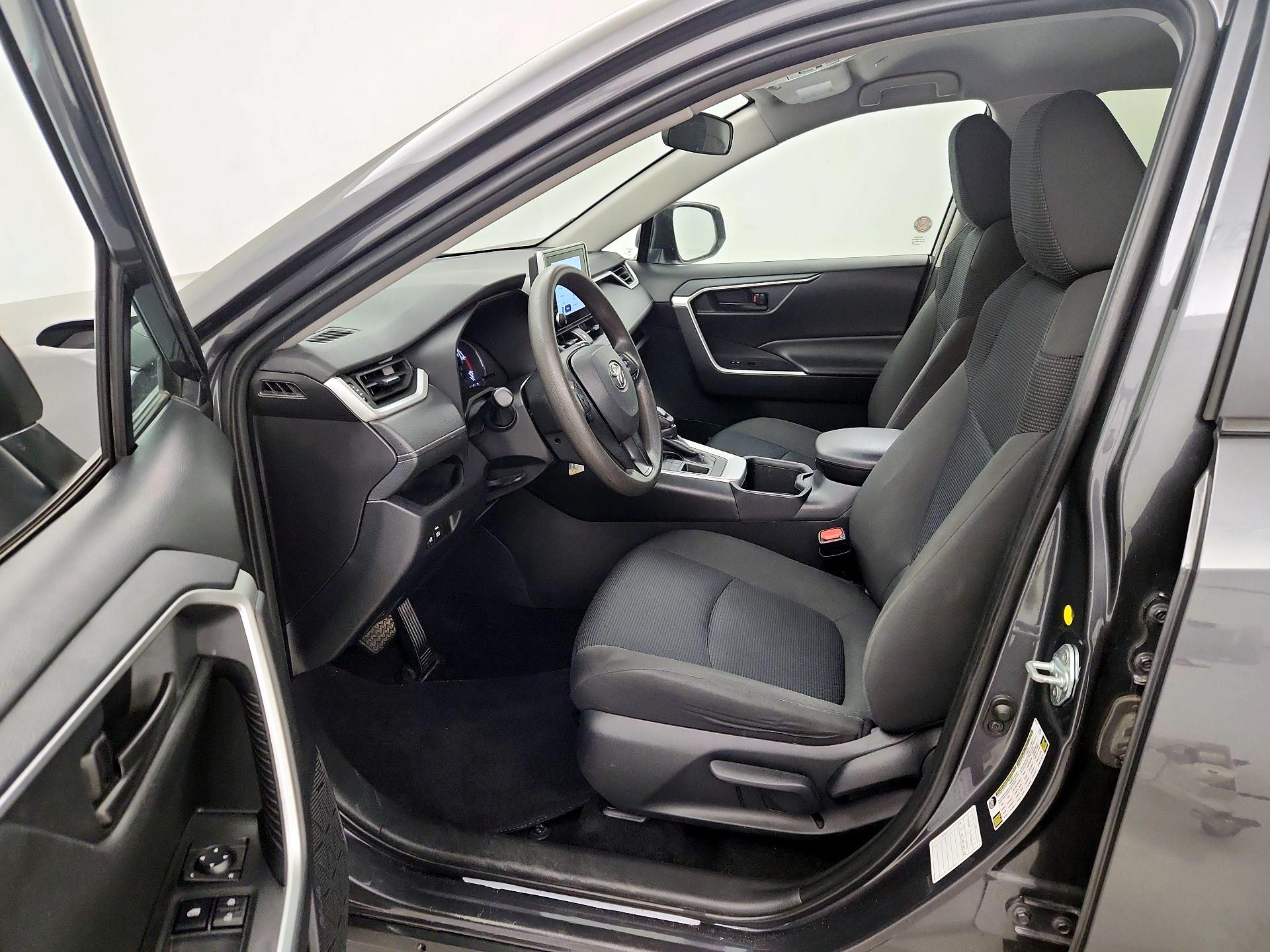 Thumbnail: 2024 Toyota RAV4 - 11