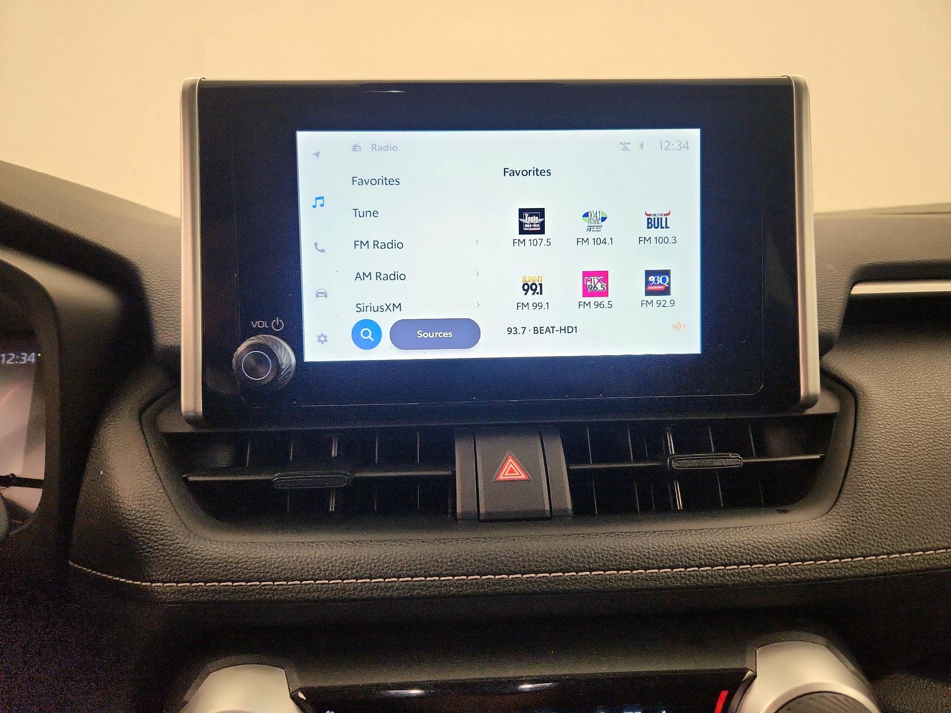 Thumbnail: 2024 Toyota RAV4 - 15