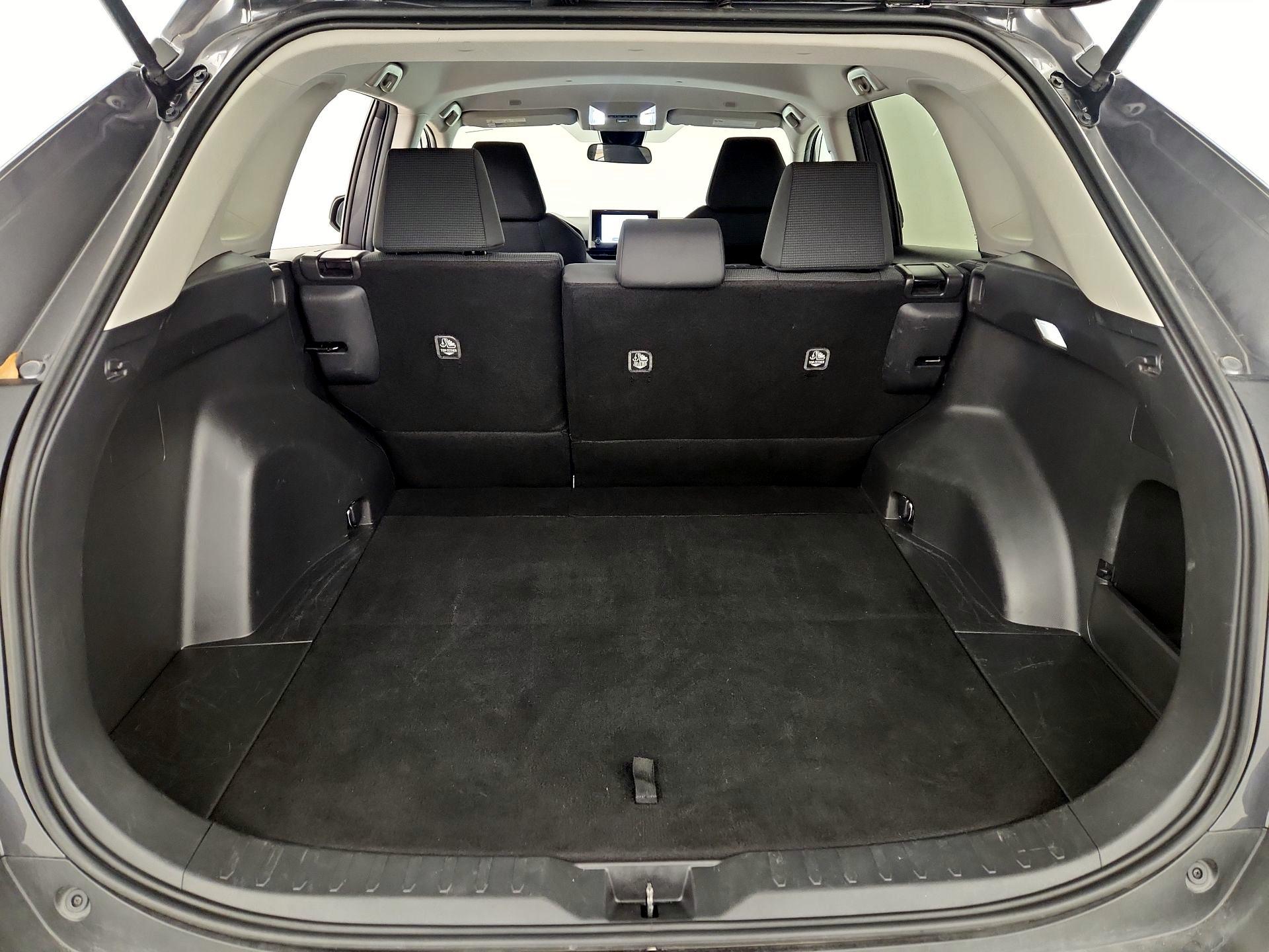 Thumbnail: 2024 Toyota RAV4 - 20