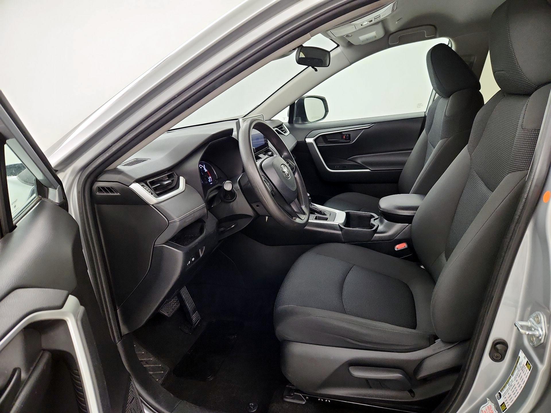 Thumbnail: 2024 Toyota RAV4 - 11