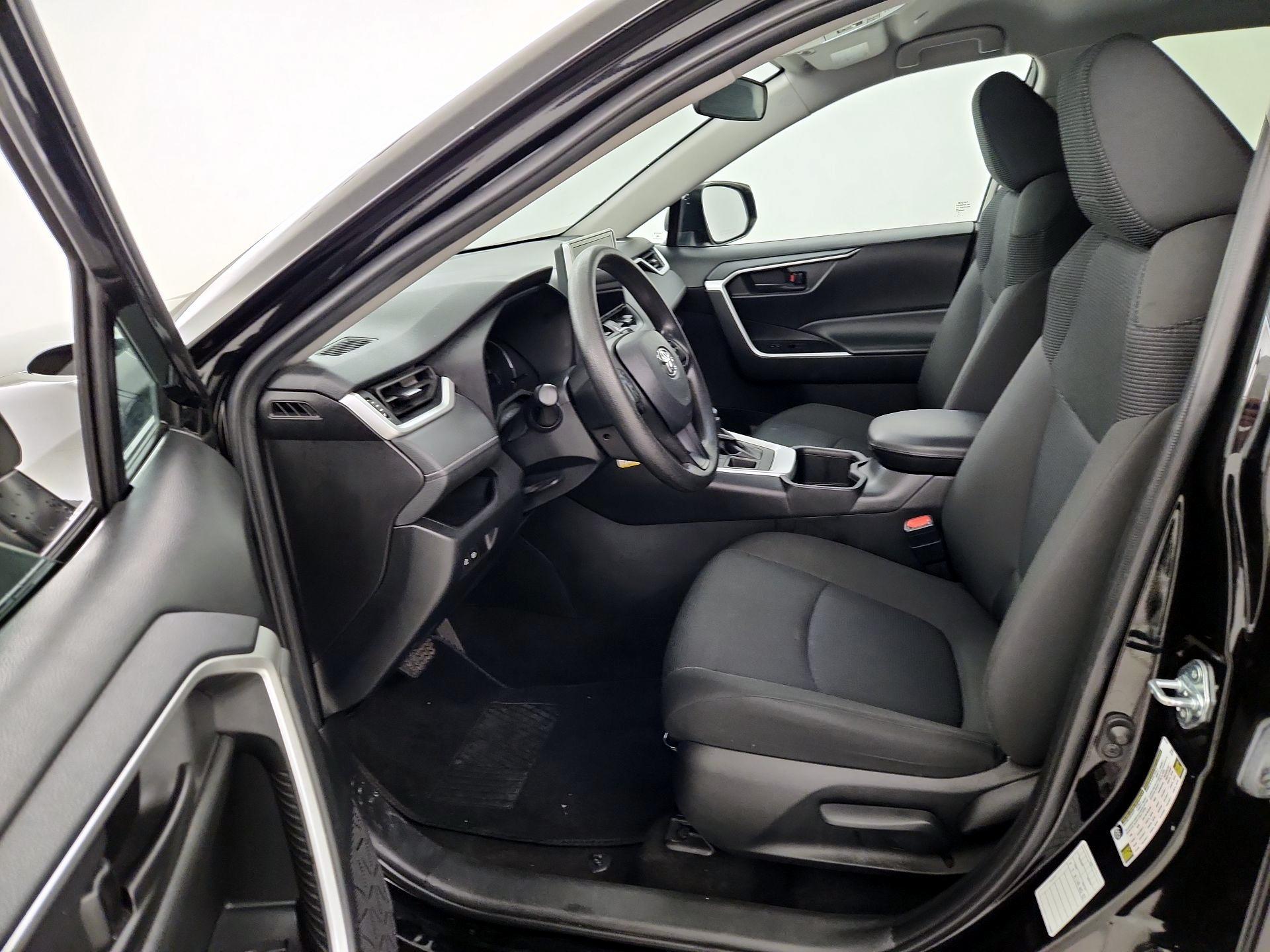 Thumbnail: 2024 Toyota RAV4 - 11