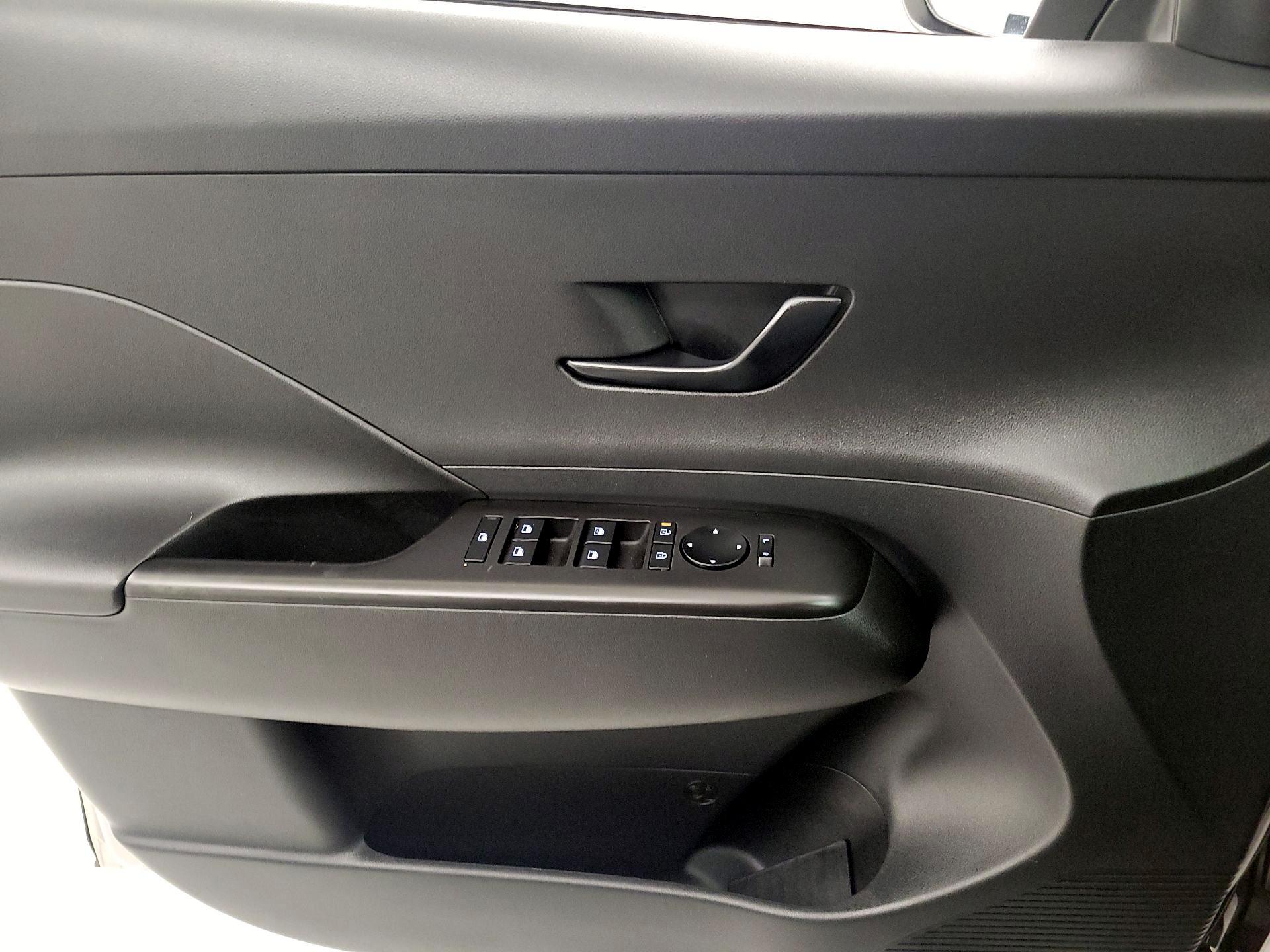 Thumbnail: 2024 Hyundai Kona - 12