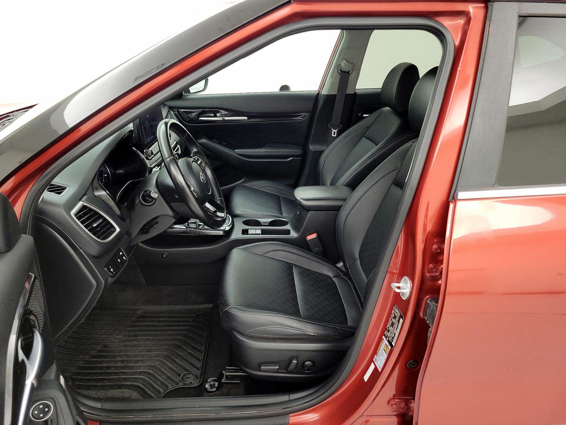 Thumbnail: 2021 Kia Seltos - 11