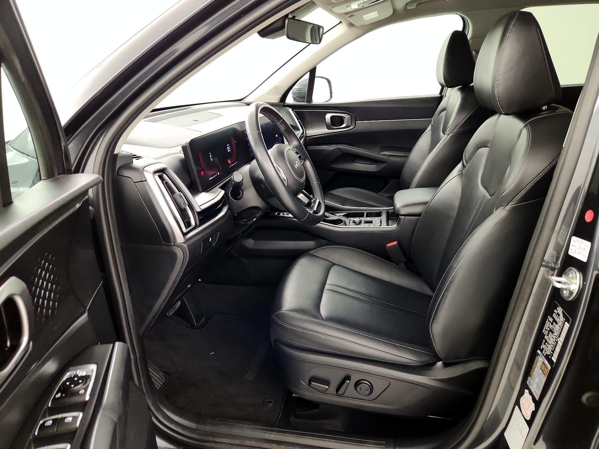 Thumbnail: 2024 Kia Sorento - 11